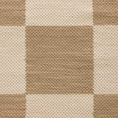 <p>Double Weave Chequered, 1sq - dark beige 200, 201, 203. 2sq - white mix 101, 102 on the natural yarn</p>