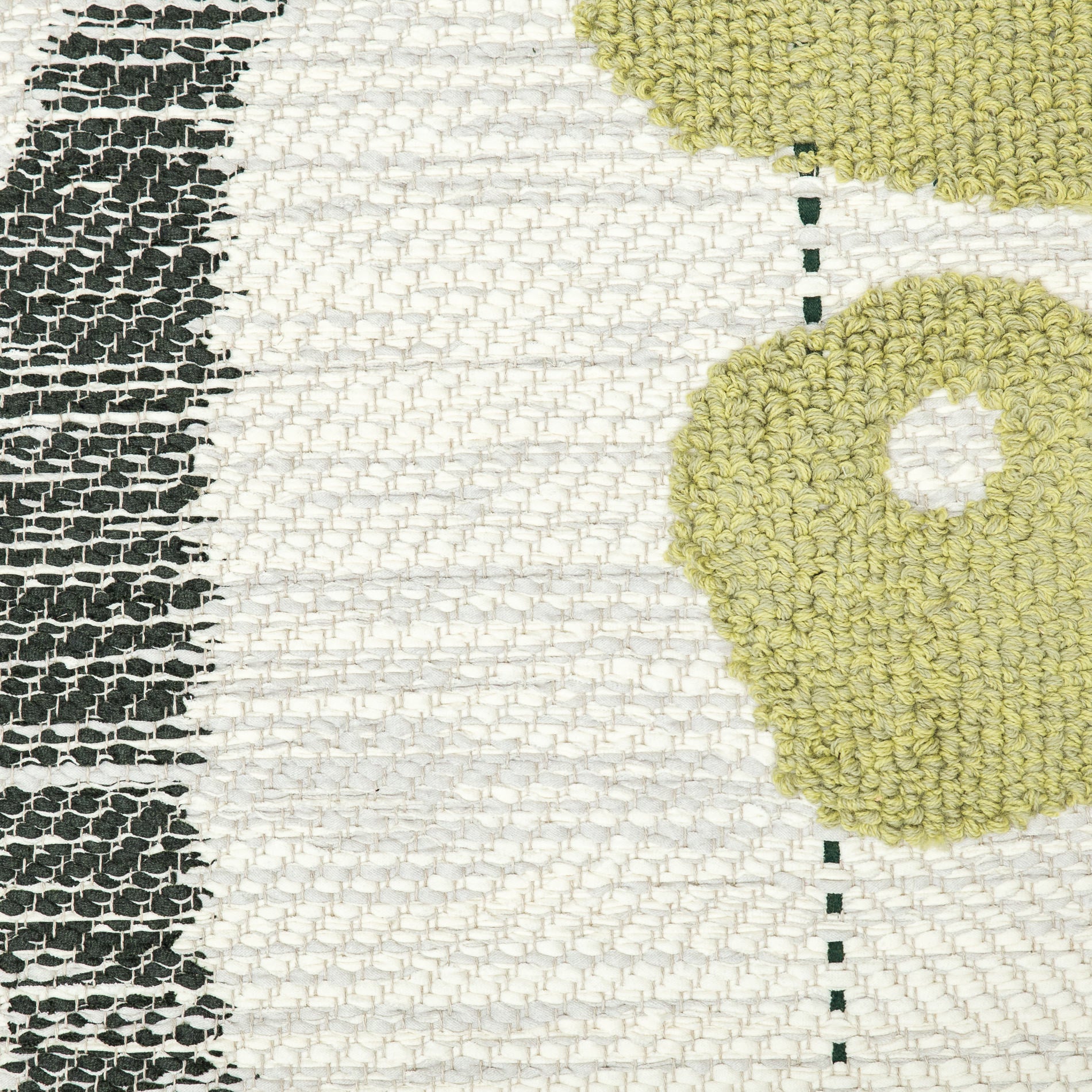 <p><meta charset="UTF-8"><a id="fancybox-right"></a><span class="fancy-ico" id="fancybox-right-ico"></span></p>
<div id="fancybox-title" class="fancybox-title-inside">
<div id="fancybox-title-inside"><span>RUG MINERVA created by Ami Katz, Vertical Herringbone (75sm), Base: green mix H482, 0482, 0539, white 0430 with effect 0529, kant in green H482, Stiching dark green 0509, white 0430, Organic Pattern in effects dark greeen 0442, Boucle in white 1023 and green mix 4009, 4015 on the natural yarn</span></div>
</div>