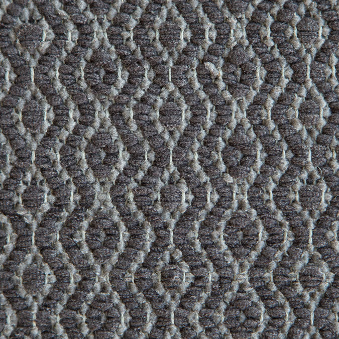 Round Diamond Twill, main dark grey 0522, inside grey H495, natural yarn <a href="/wp/wp-content/gallery/downloads-wool-collection/Wool_Felt_Collection_mini_001.jpg">Click to large</a>