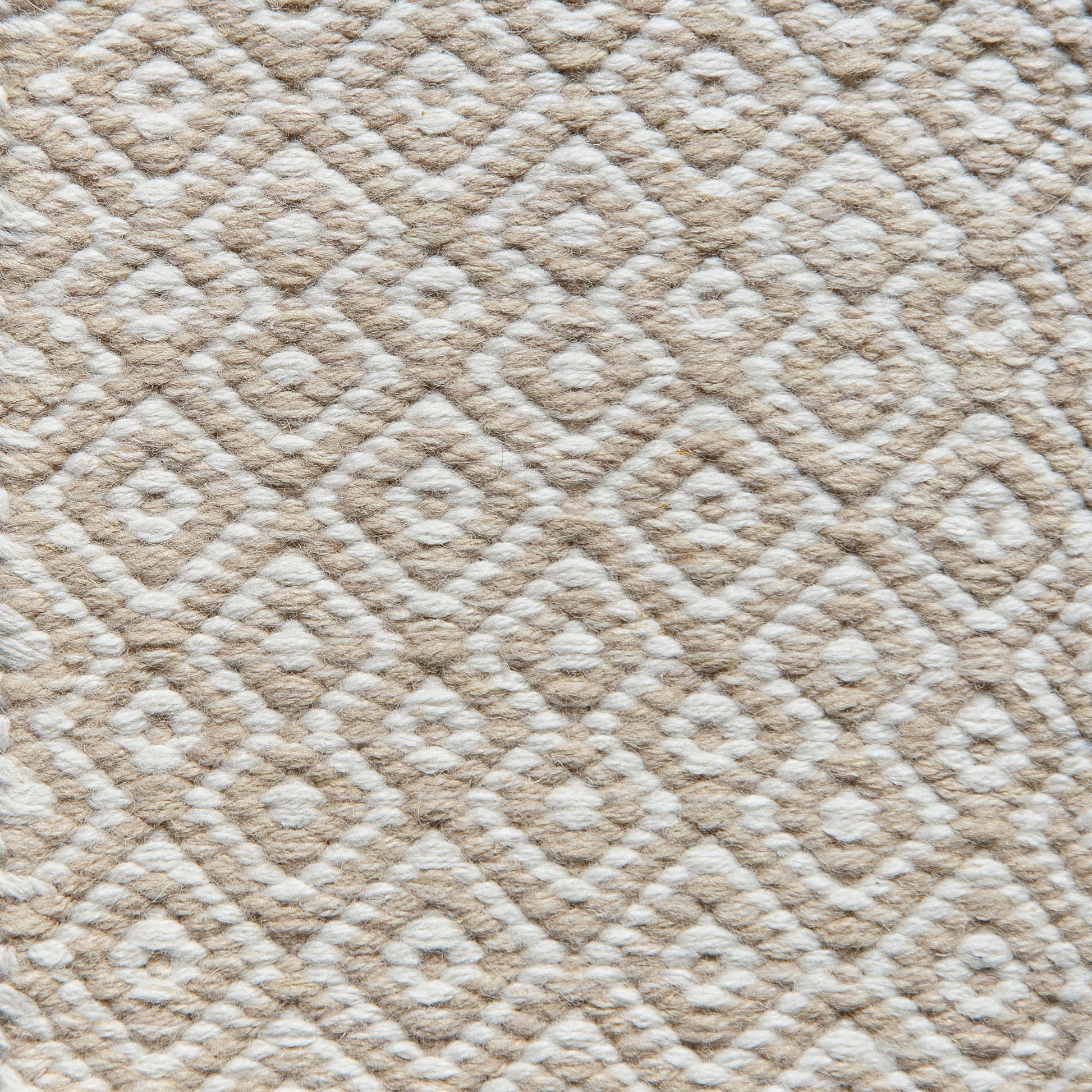 Irregular Dual Diamond Twill