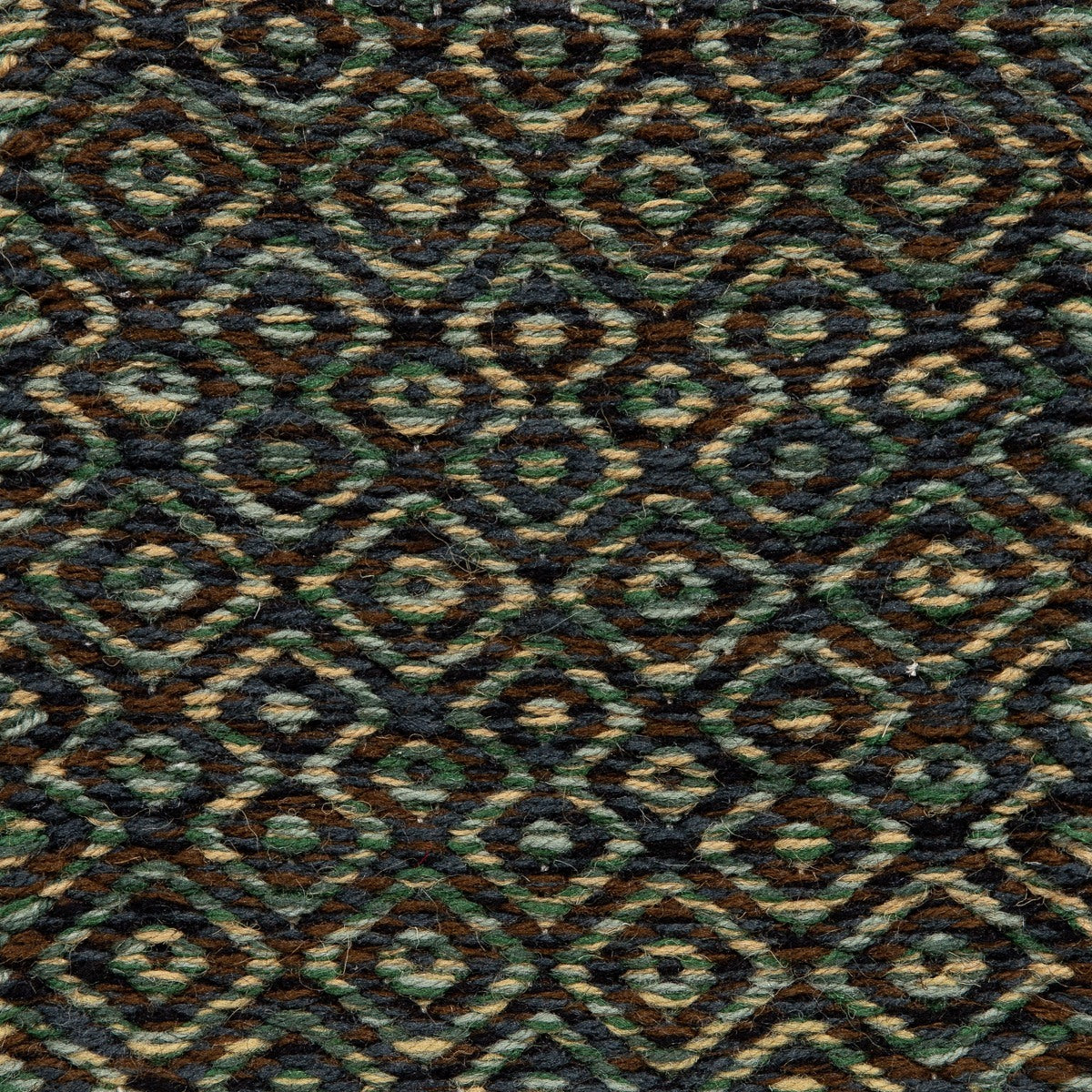 <p>Irregular Dual Diamond Twill, 1 row - black mix 6020, 1006, CH4225, 2 row - green mix 1025, 4011, CH017, 6004 on the natural yarn</p>