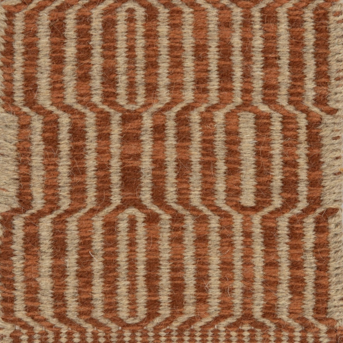 <p>Jazz, 1 row - brown mix 6002, 6008, 2 row - beige 03 on the natural yarn</p>