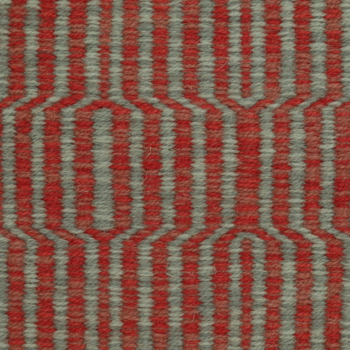 <p>Jazz, 1 row mix of terracotta with light brown 8153+8154+6008, 2 row mix beige 1025+CH016 on the natural yarn</p>