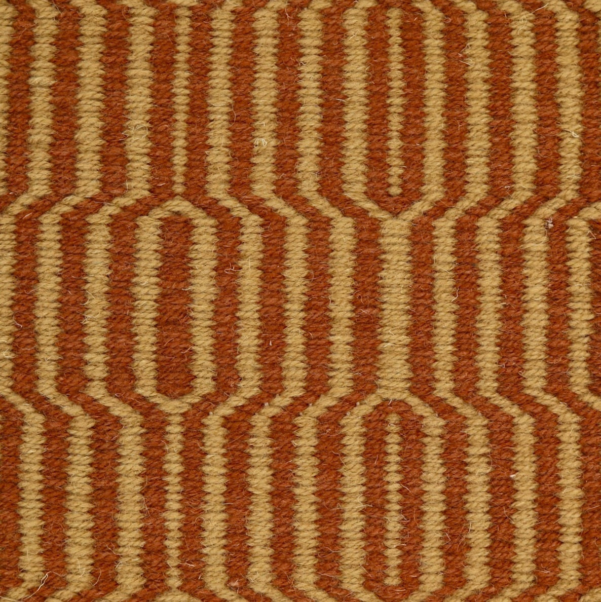 <p>Jazz, 1 row - mustard 6004, 2 row - golden brown 8124 on the natural yarn</p>
