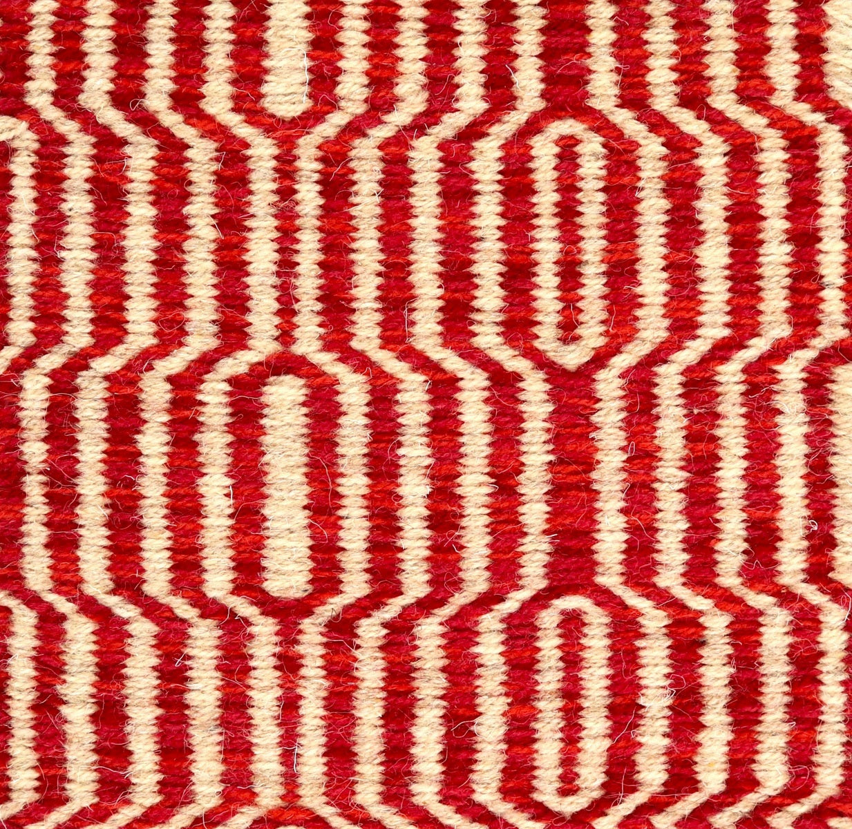 <p>Jazz, beige mix 07, 03, 6040, red mix 3009, 3008, 3011 on the natural yarn</p>