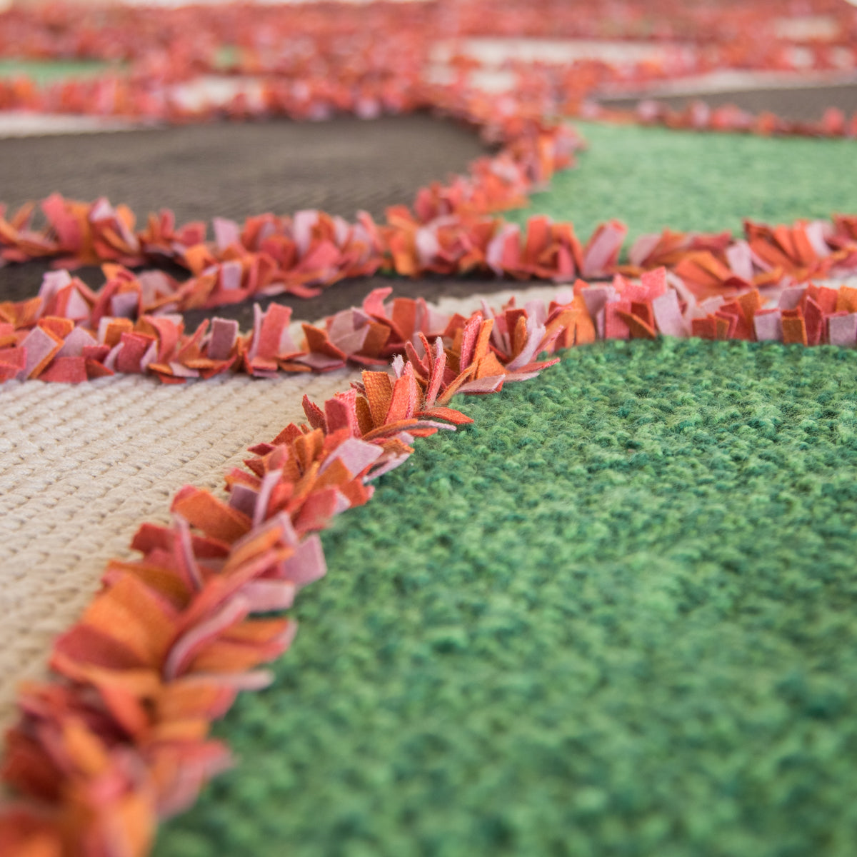 Loro Rya – Green & Orange