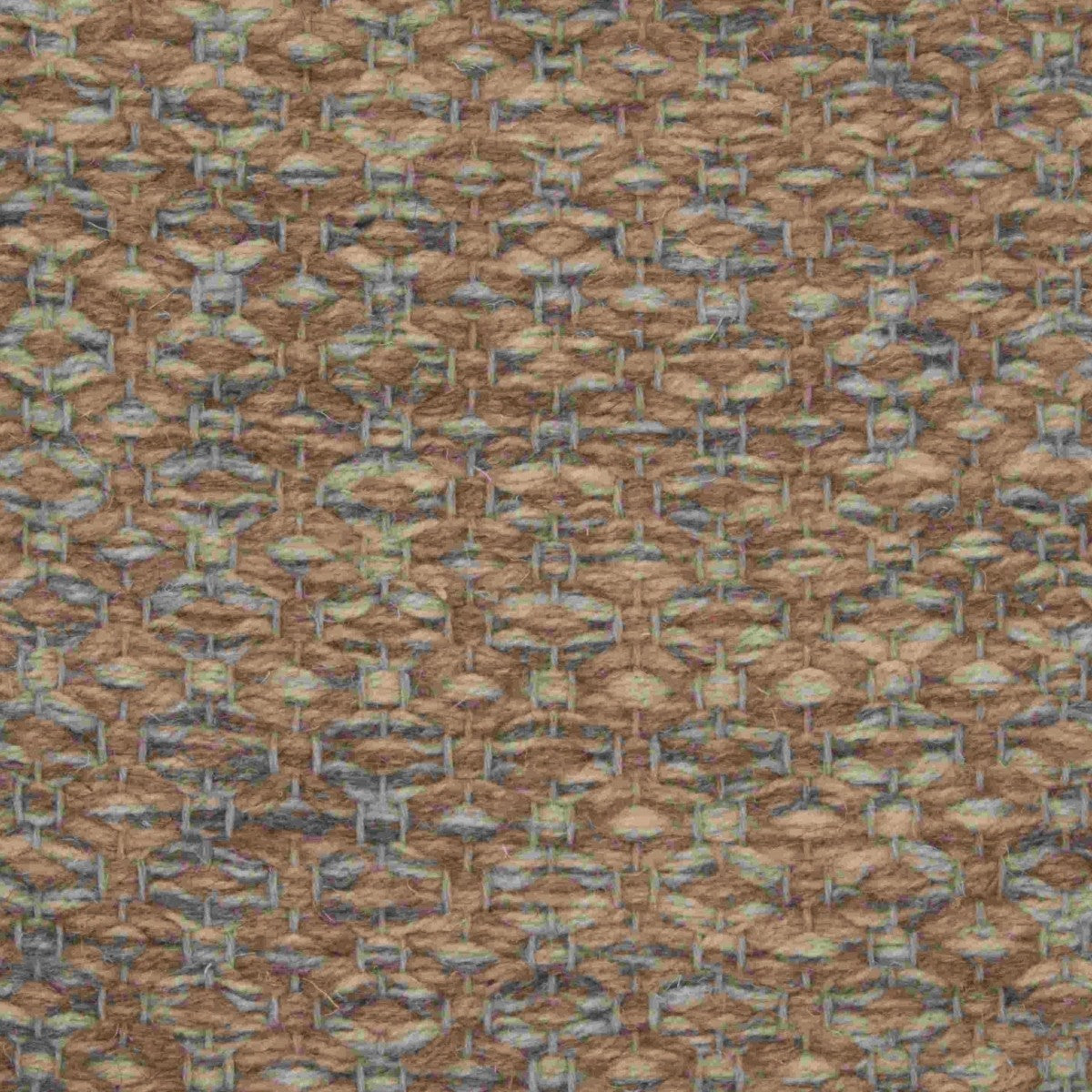<p>Merezhka, 1 row beige mix 03, 02, 2 row 07, 12, 11 on the natural yarn</p>
