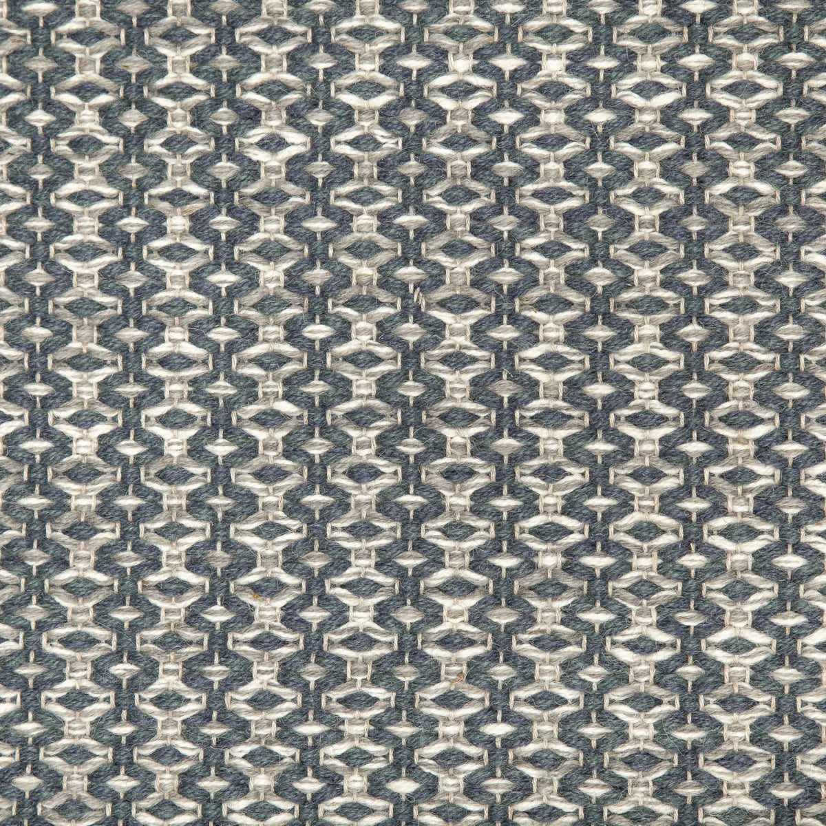 <p>Merezhka, 1 row - blue mix СН3424, 504, 2 row - grey mix 1023, 1009, 062 on the natural yarn</p>