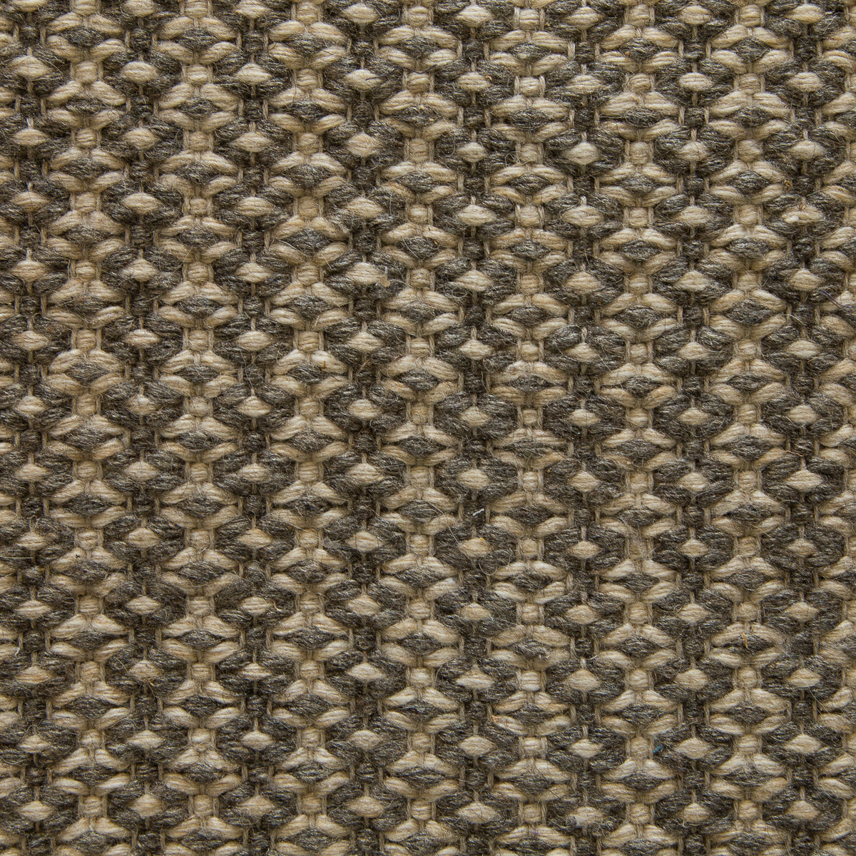 <p>Merezhka, beige mix 03, 07 and brown 11 on the natural yarn</p>