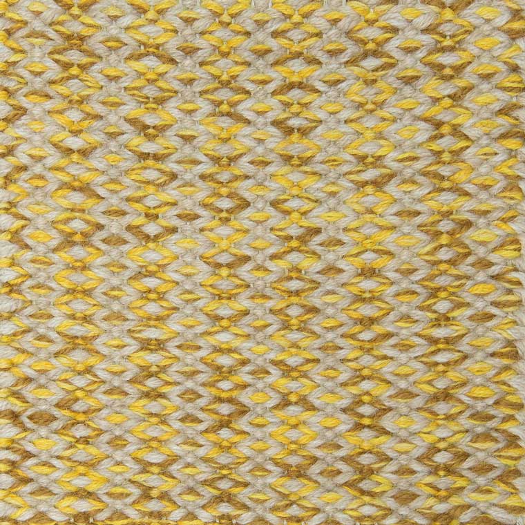 <p>Merezhka, yellow mix 2002, 2004, 2005, CH018, beige mix 6040, 1008, CH1207 on the natural yarn</p>