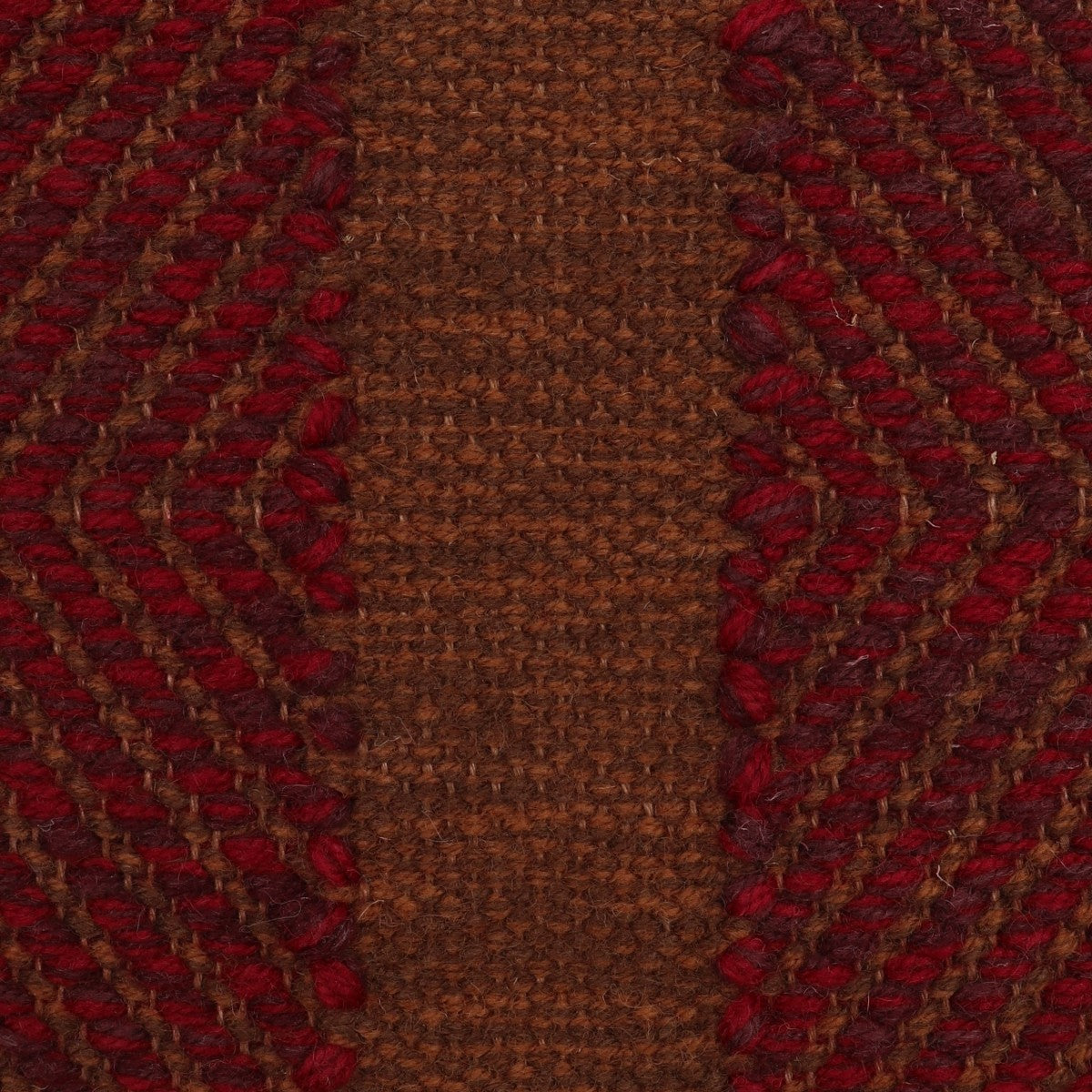 <p>Milano Red Panels, Vertical Stripes in Big Dual Diamond Twill, base terracotta brown 8124, 8132, main red CH5226, 3015 on the brown yarn</p>