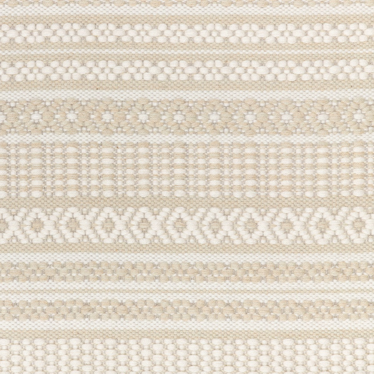 <p>Mountain Fantasy in Round Rosepath, cream mix CH044, 6023, 07 on the natural yarn</p>