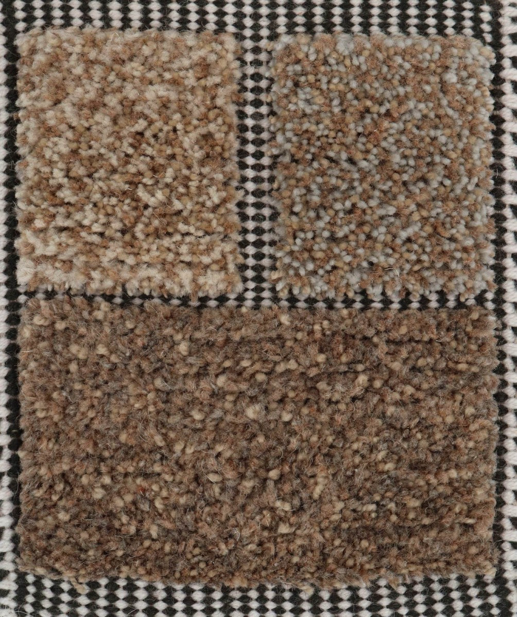 <p><meta charset="UTF-8"><a id="fancybox-right"></a><span class="fancy-ico" id="fancybox-right-ico"></span></p>
<div id="fancybox-title" class="fancybox-title-inside">
<meta charset="UTF-8">
<span>PIETRA Flossa Nature created by Ami Katz, sq 1 - 02, 6014, 11 (x2), sq 2 - 02, 6014, 1002 (x2), sq 3 - 02, 6014, 12 (x2), frames - black CH7878, white 1022 on the natural yarn</span><br>
</div>