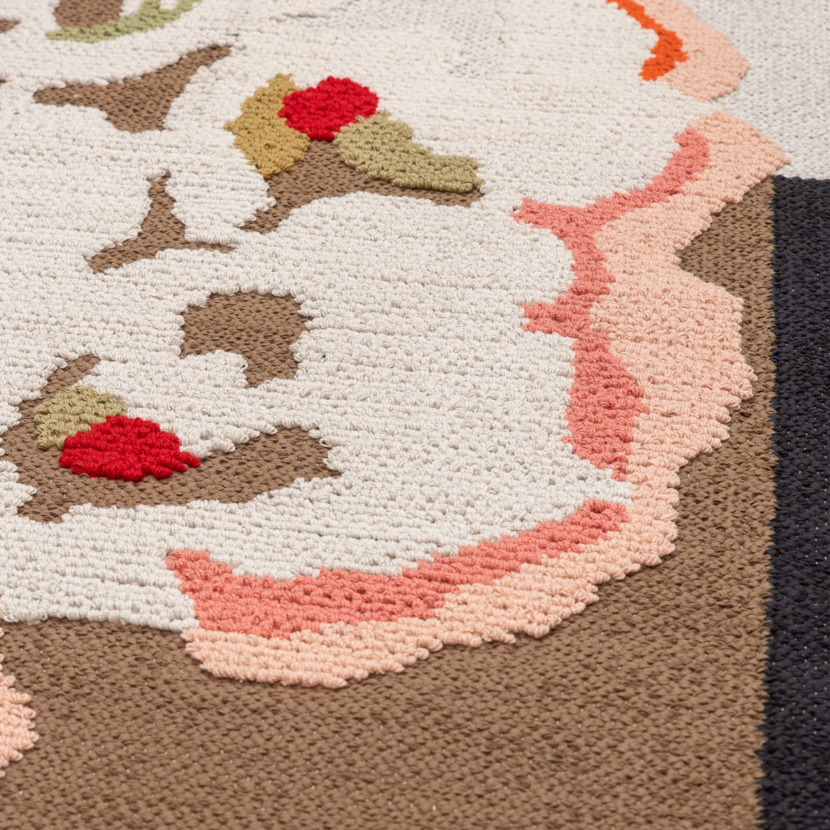 <p><meta charset="UTF-8"><a id="fancybox-right"></a><span class="fancy-ico" id="fancybox-right-ico"></span></p>
<div id="fancybox-title" class="fancybox-title-inside">
<div id="fancybox-title-inside">
<meta charset="UTF-8"> <span>PEONIA created by Ami Katz, Base in brown 0535, white 0529, black Н497; Organic pattern in Boucle - white 1023, yellow 2006, pale pink 3016, pink 3019, orange 3005, red 3008, green 4015, beige 4012, ochre 6004 on the natural yarn</span>
</div>
</div>