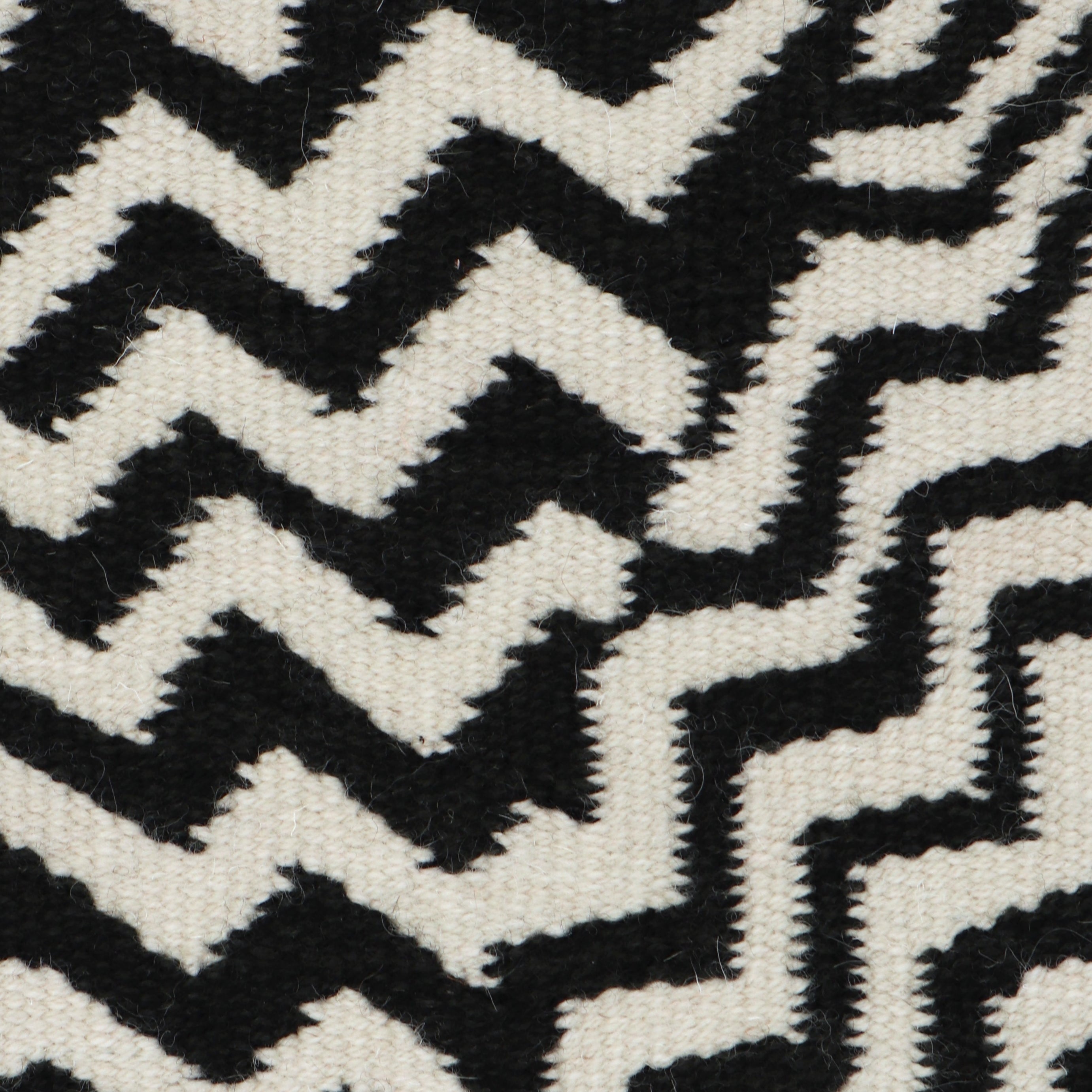 <p><meta charset="UTF-8"><a id="fancybox-right"></a><span class="fancy-ico" id="fancybox-right-ico"></span></p>
<div id="fancybox-title" class="fancybox-title-inside"></div>
<div class="fancybox-title-inside">
<div class="fancybox-title-inside" id="fancybox-title">
<meta charset="UTF-8">Radar by Neisha Crosland - black cream simple, base: cream 06, 8214. Stripes: black mix CH7878, 1006</div>
<br>
</div>