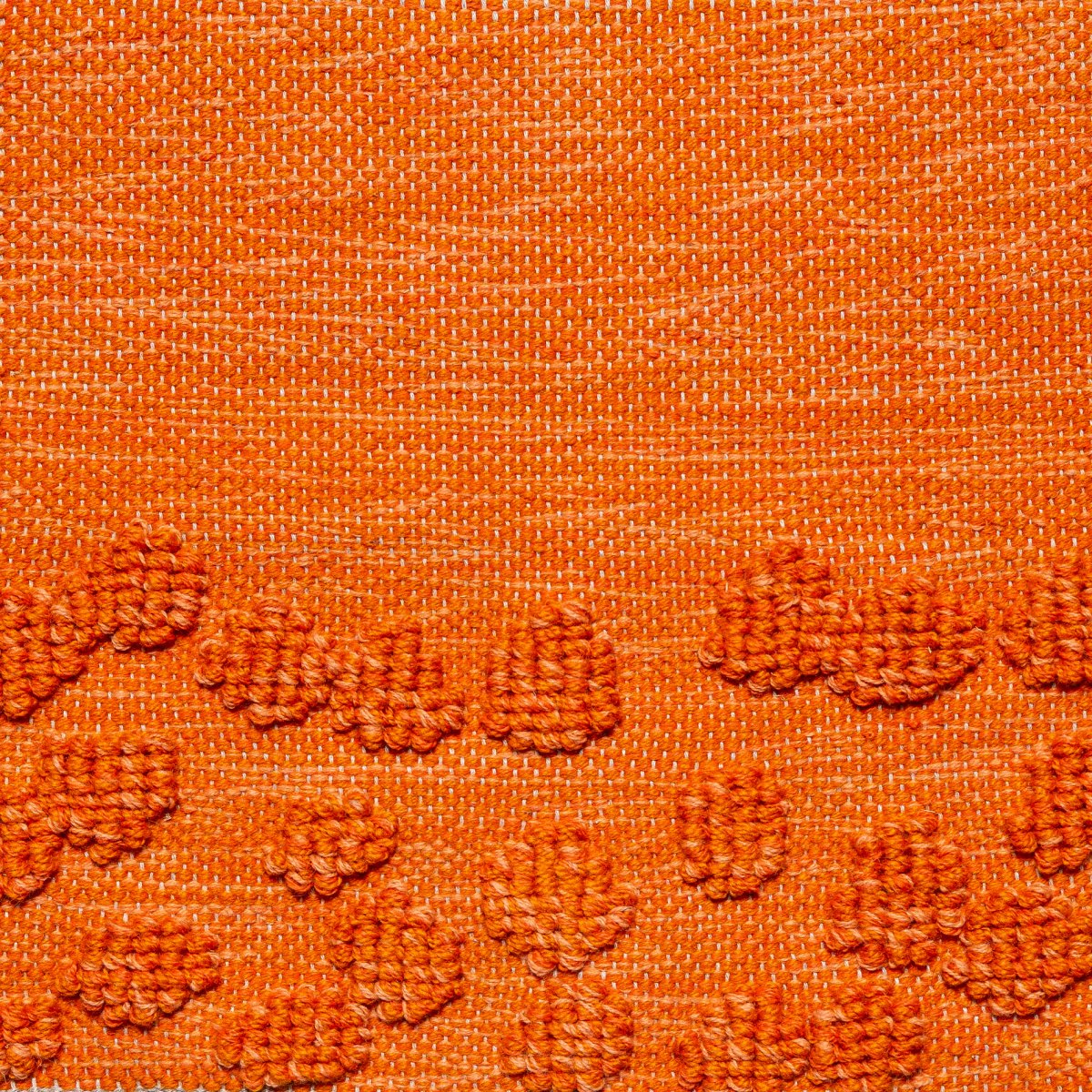 <p><meta charset="UTF-8"><a id="fancybox-right"></a><span class="fancy-ico" id="fancybox-right-ico"></span></p>
<div id="fancybox-title" class="fancybox-title-inside"></div>
<div class="fancybox-title-inside">
<meta charset="UTF-8">
<span>ROSE created by EVA SCHILDT Single Weave and Boucle, orange mix CH055 (50%), 2009, 3005 on the natural yarn</span><br>
</div>