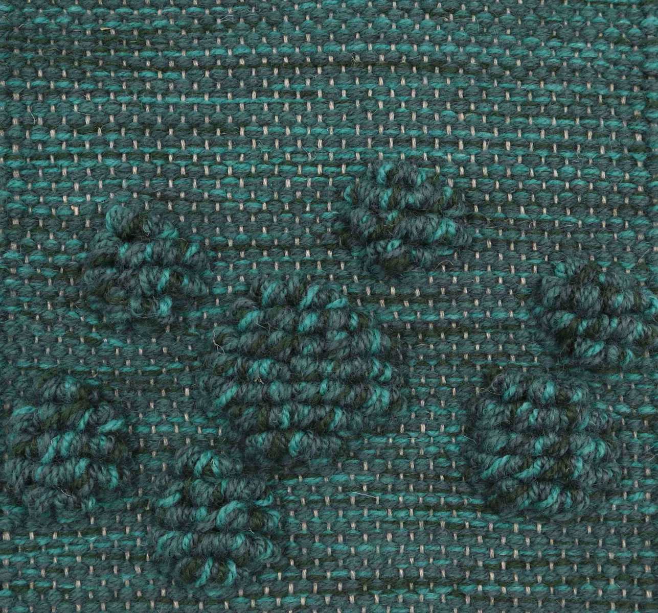 <p><meta charset="UTF-8"><a id="fancybox-right"></a><span class="fancy-ico" id="fancybox-right-ico"></span></p>
<div id="fancybox-title" class="fancybox-title-inside"></div>
<div class="fancybox-title-inside">
<meta charset="UTF-8">
<span>ROSE created by EVA SCHILDT, colour mix CH017, CH3424, CH050 eller 262 on the natural yarn</span><br>
</div>