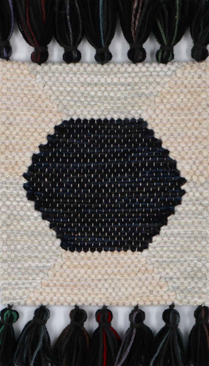 <p><meta charset="UTF-8"><a id="fancybox-right"></a><span class="fancy-ico" id="fancybox-right-ico"></span></p>
<div id="fancybox-title" class="fancybox-title-inside"></div>
<div class="fancybox-title-inside">
<div class="fancybox-title-inside" id="fancybox-title">
<meta charset="UTF-8">
<span>ROYAL SNOWFLAKE Black by Lars Nilsson, beige 6023, 1023, 06, 07, grey 8214, 1002, 1023, CH044, hexagon - 1006, CH7878, 5027 on the natural yarn</span><br>
</div>
<br>
</div>