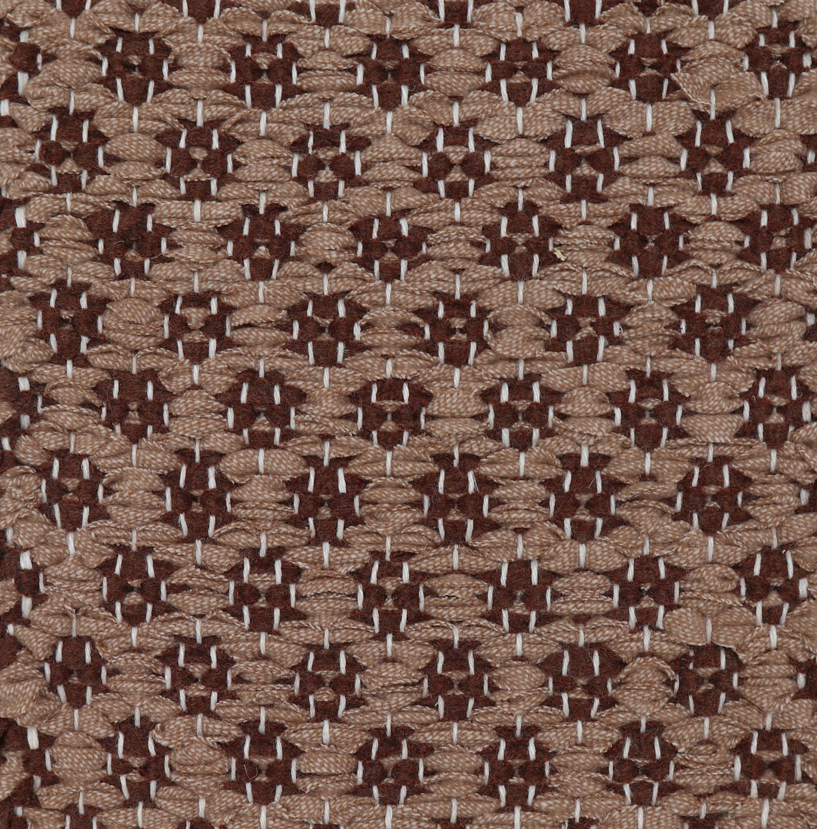 <p>Rosepath, main beige 0527, inside brown 0486, warp: white linen</p>