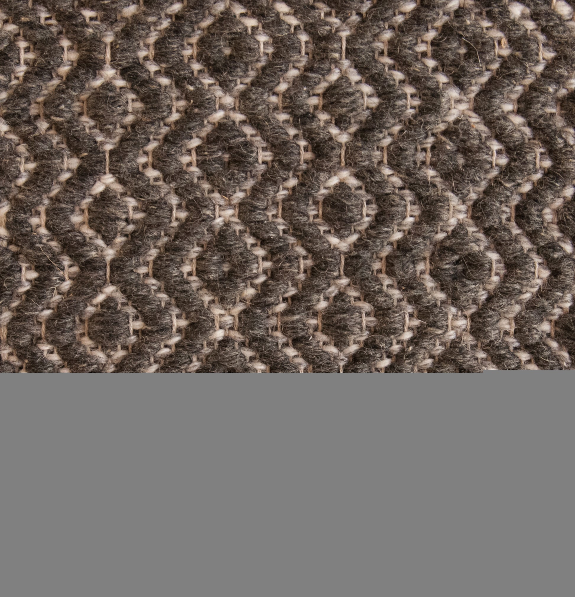 Round Diamond Twill