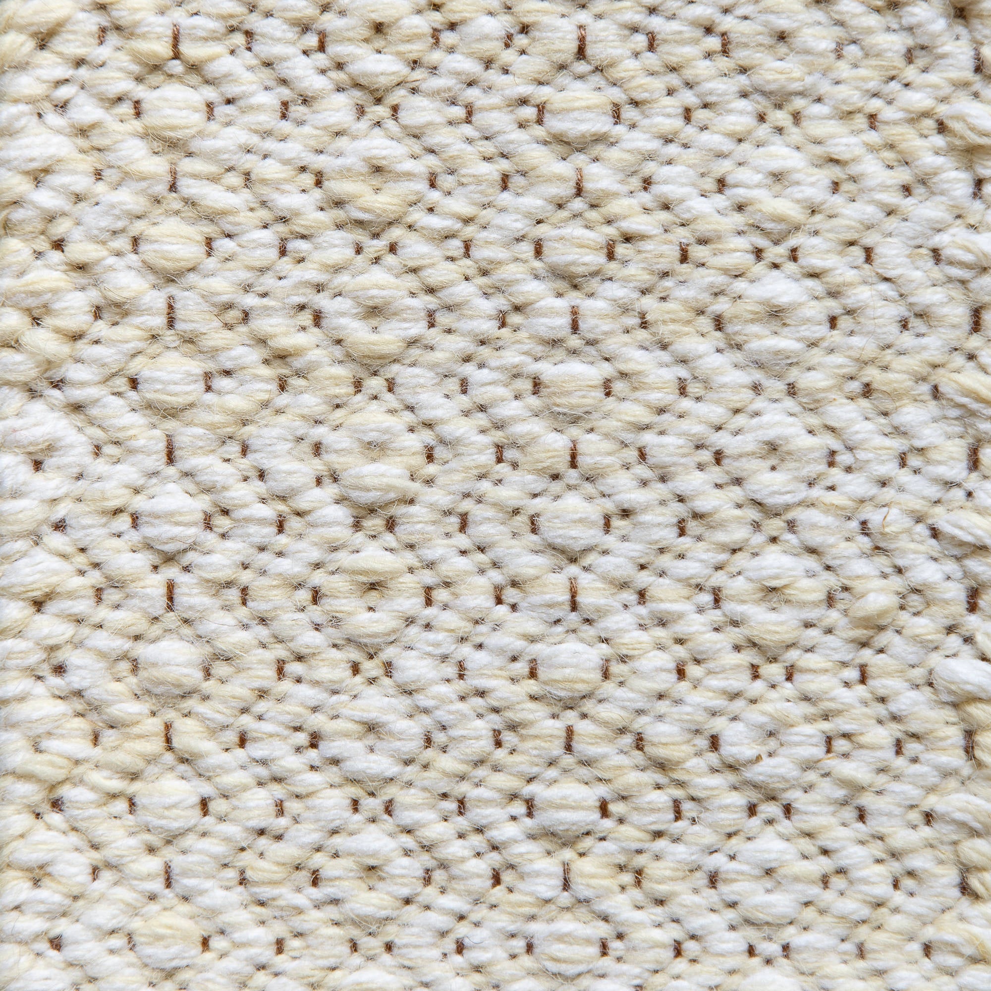 <p>Round Diamond Twill, white mix 06, CH044 on the brown yarn</p>