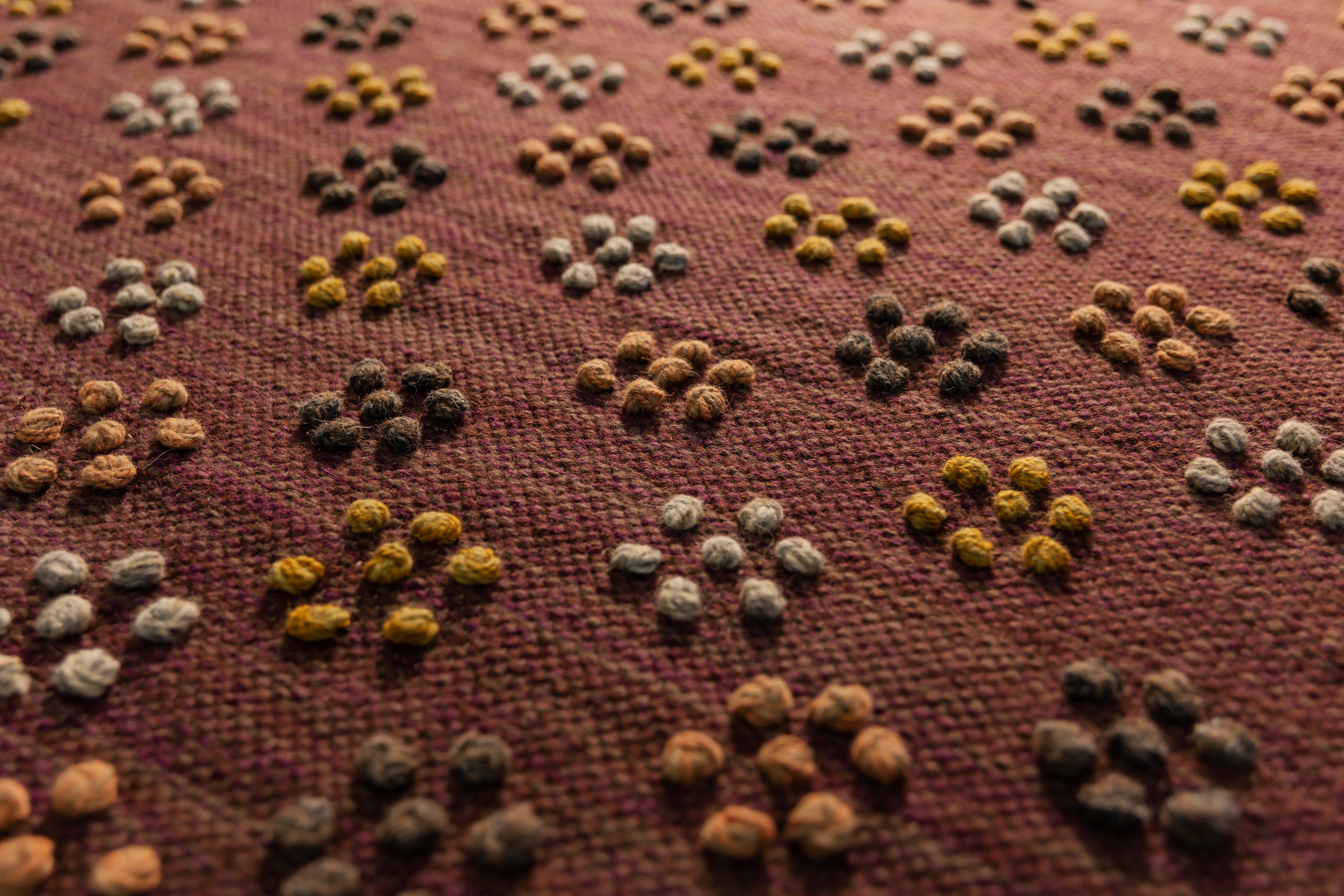 Single Weave with Flower Pearls - Burgundy