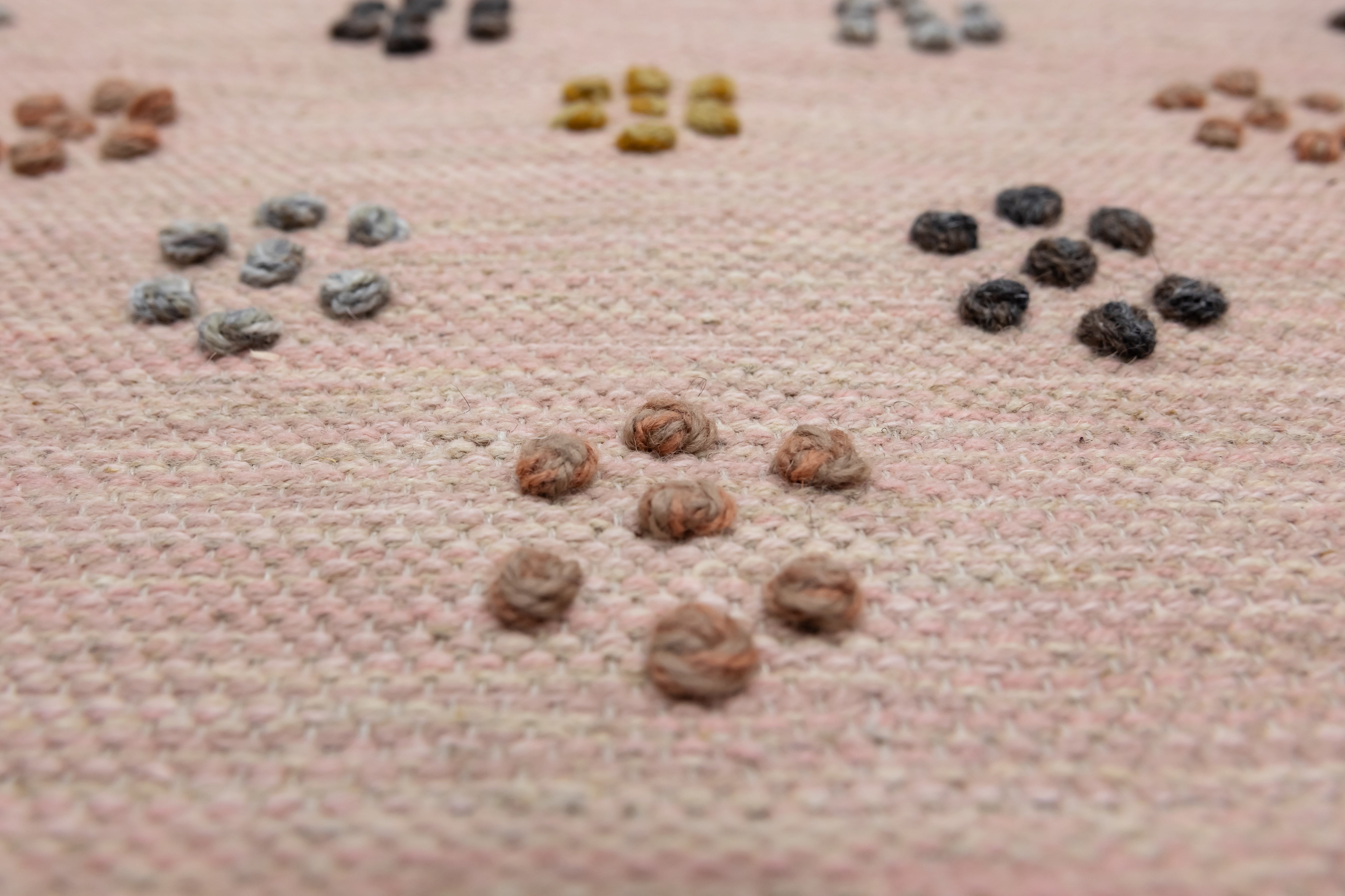 Single Weave with Flower Pearls - Pink