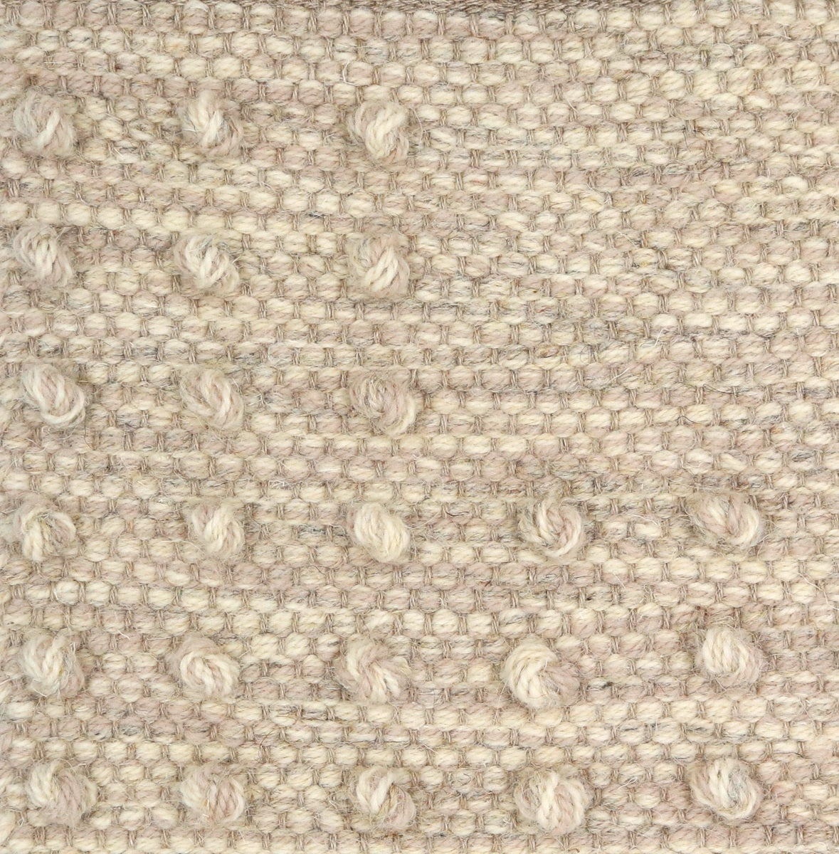 <p>Single Weave with Pearls, mix of 06, 07, 12, 1008 on the natural yarn</p>
