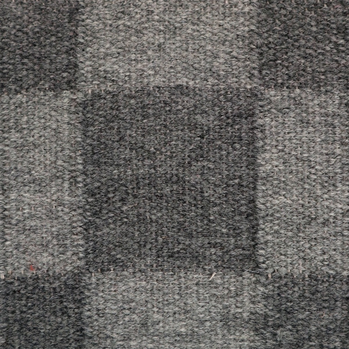 <p><meta charset="UTF-8"><a id="fancybox-right"></a><span class="fancy-ico" id="fancybox-right-ico"></span></p>
<div id="fancybox-title" class="fancybox-title-inside"></div>
<div class="fancybox-title-inside"><span>CABINET by Eva Schildt, Single Weave Chequered, Natural Grey, sq 1 - grey mix 04, sq 2 - deep grey 08 on the natural yarn</span></div>