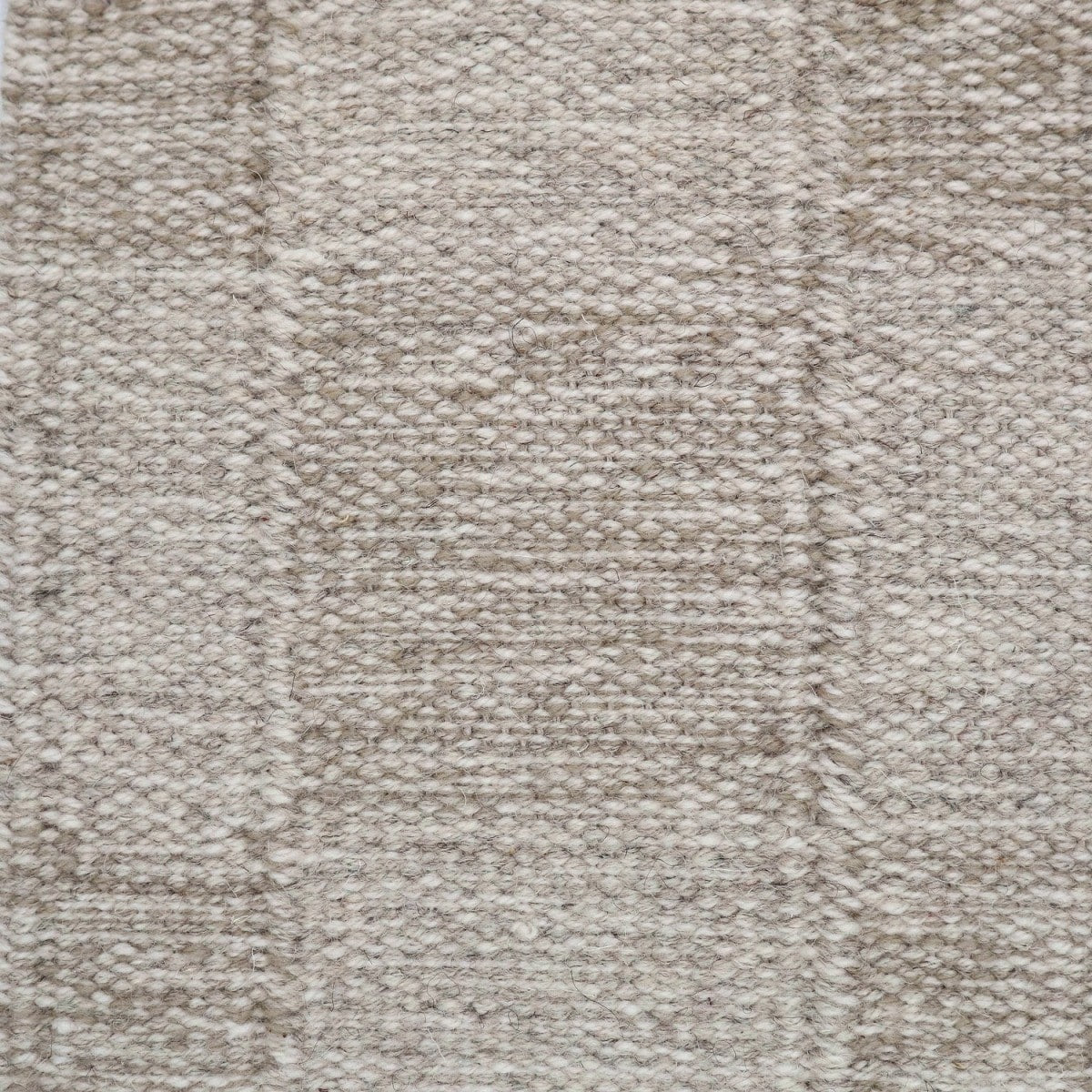 <p><meta charset="UTF-8"><a id="fancybox-right"></a><span id="fancybox-right-ico" class="fancy-ico"></span></p>
<div class="fancybox-title-inside" id="fancybox-title"></div>
<div class="fancybox-title-inside">
<meta charset="UTF-8">
<span>CABINET by Eva Schildt, Single Weave Chequered, Warm Grey, sq 1 - mix 12, 1023, sq 2 - light grey mix 12, 1023, 1011 on the natural yarn</span><br>
</div>