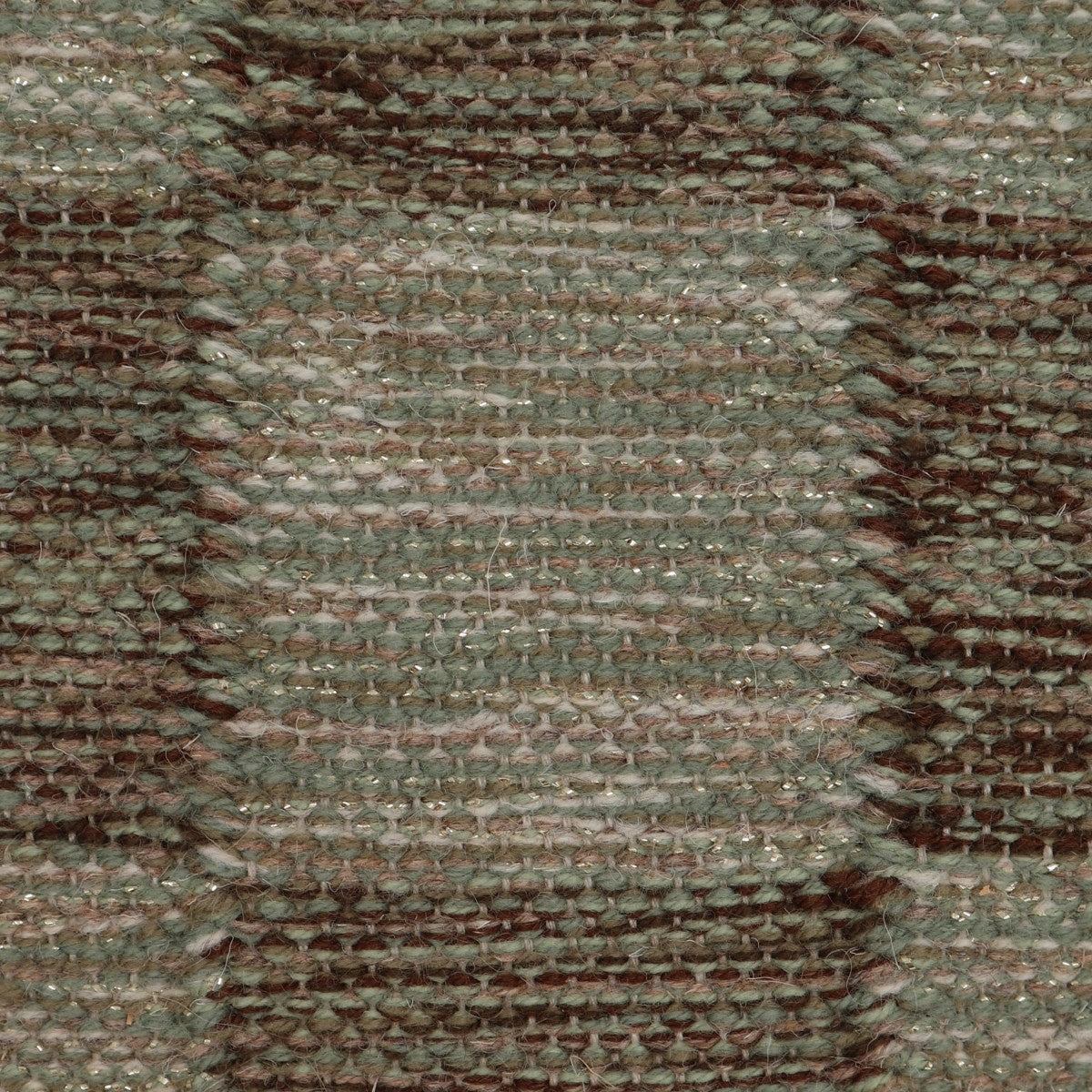 <p>Single Weave Chequered, sq 1 8197, 02, 12, 1025, 4015 with light gold, sq 2 8197, 02, 1025, 4015, CH4225, CH4326 on the natural yarn</p>