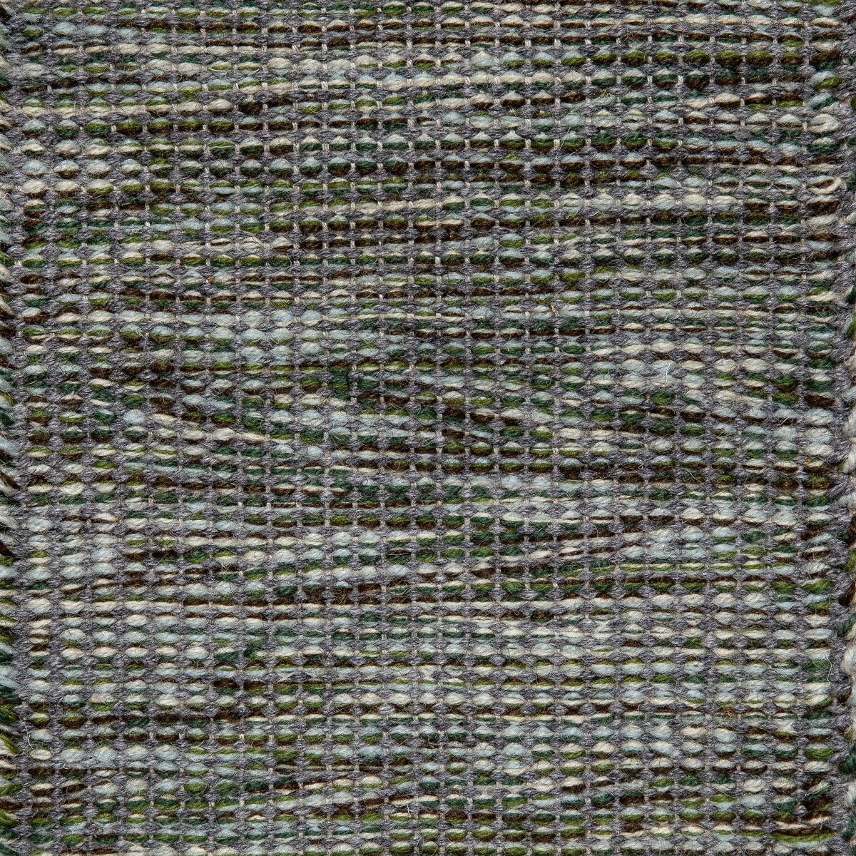 <p>Single Weave - Tuskaft Striped, 1 row - grey 08, 2 row - mix 5012, CH017, CH4326, CH033, CH015, 6023 on the natural yarn</p>