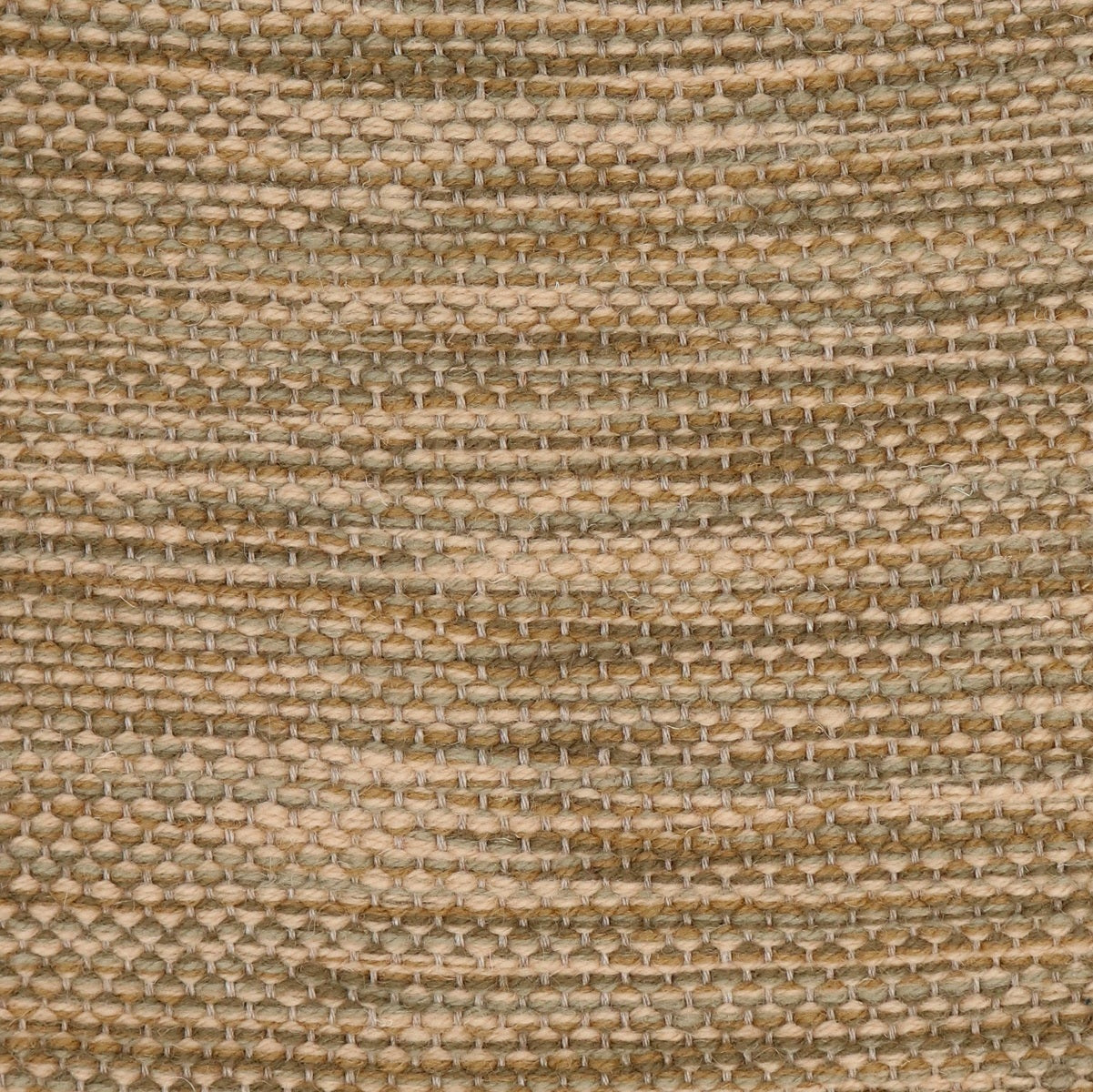 <p>Single Weave, field mix 2001, 6004, 8197, 4012 on the natural yarn</p>