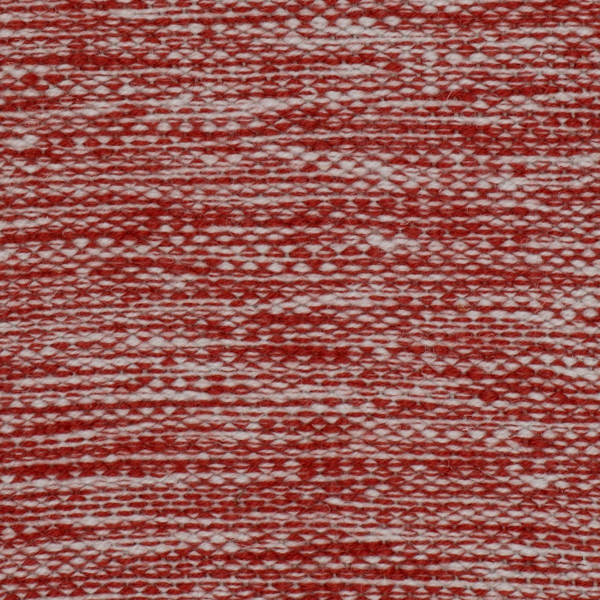 <p>Single Weave, mix of white 1023, rust red 8154 on the natural yarn</p>