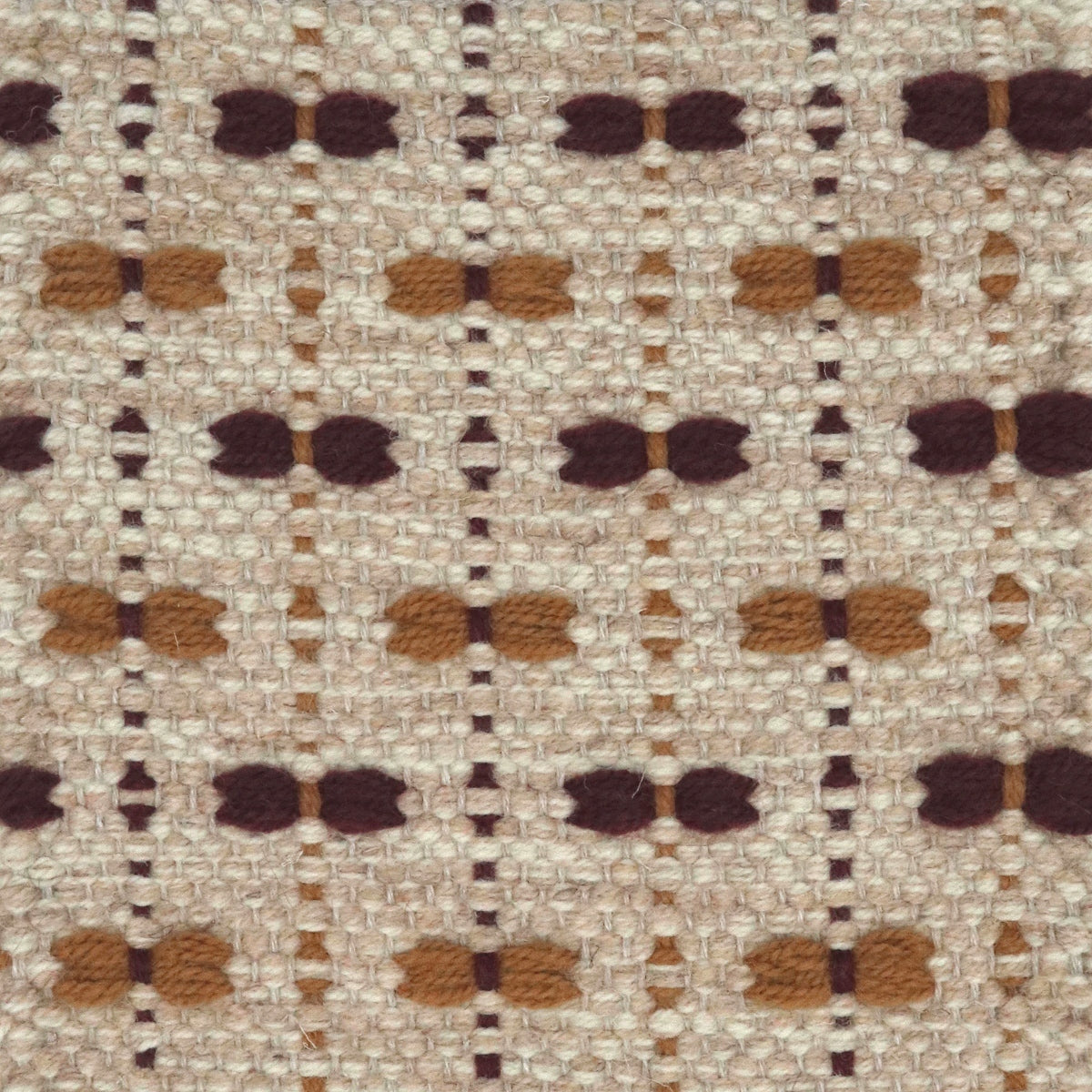 <p>Single Weave with Bows, base beige mix 6023, 03; bows - mustard CH018, wine CH5226 on the natural yarn</p>