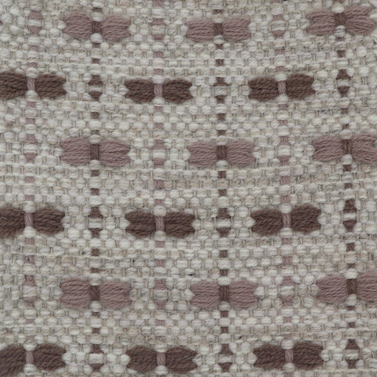 <p>Single Weave with Bows, base-light grey mix CH044, 1023, 12, Bows - 8166 and 6018 on the natural yarn</p>