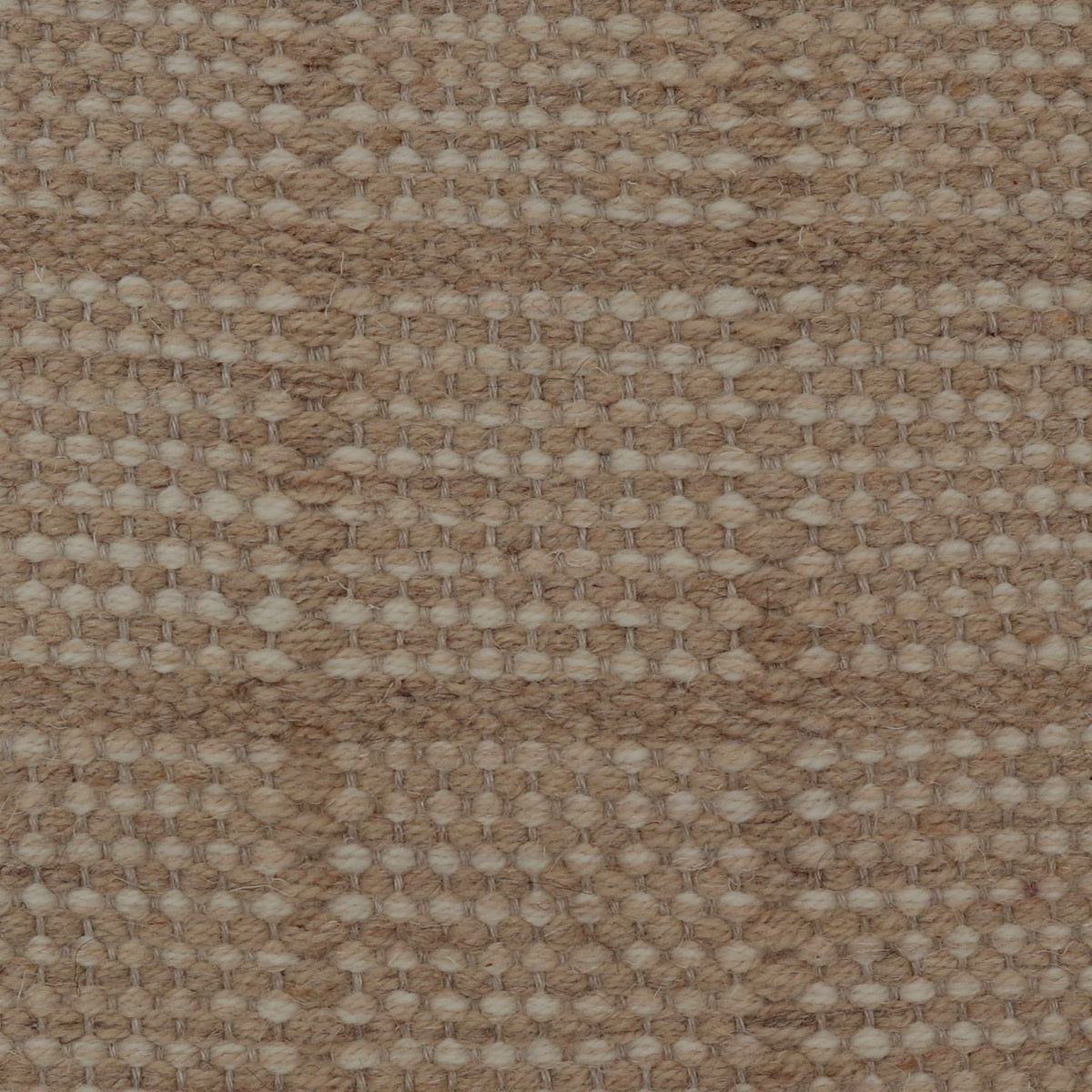 <p>Single Weave with Draell, row 1 -  07, 06, row 2 - 19, 03 on the natural yarn</p>