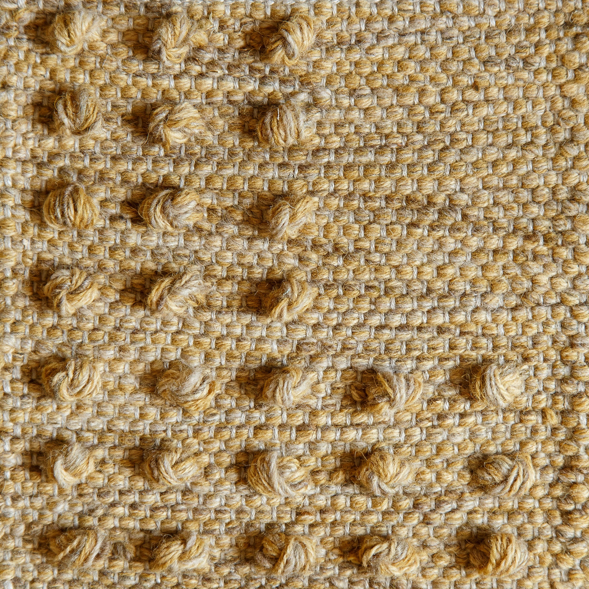 Single Weave with Pearls