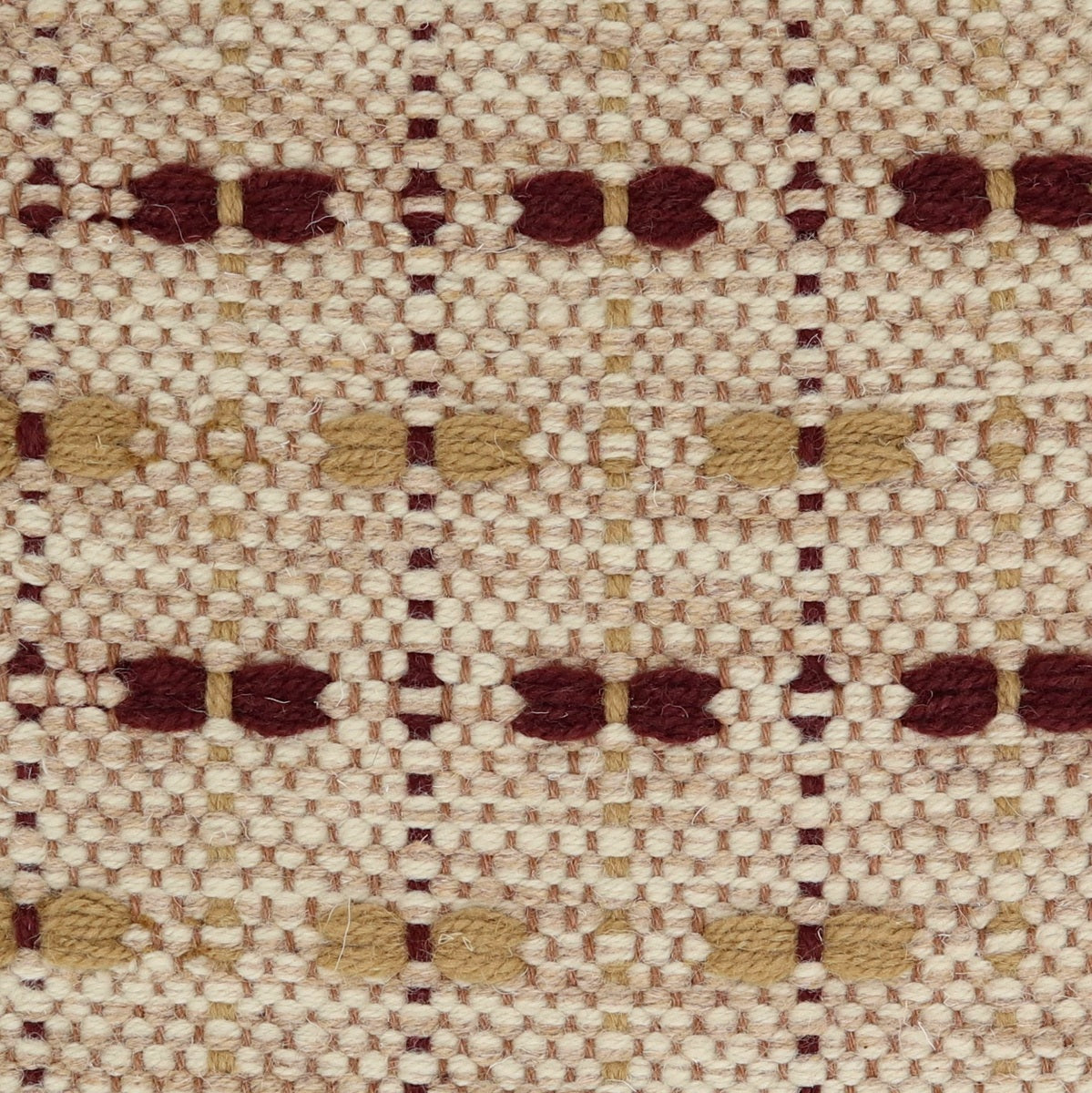 <p>Single Weave with Bows, base - beige 6023, 03, bows - mustard 6004, wine CH5226 on the natural yarn</p>