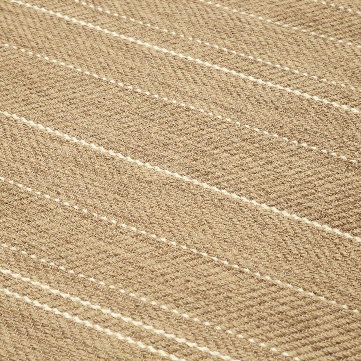 Snow and Coal – Beige