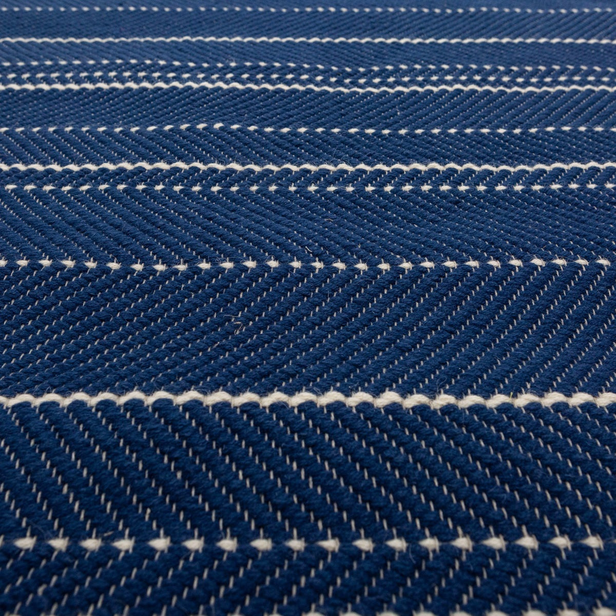 Snow and Coal – Navy