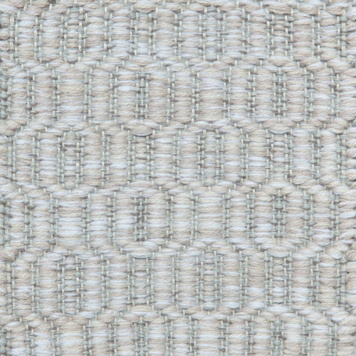 <p>Soft Dual Diamond Twill, main beige mix 1023, 1008, 1024, inside grey mix 1002, 1009, 1021 on the natural yarn</p>