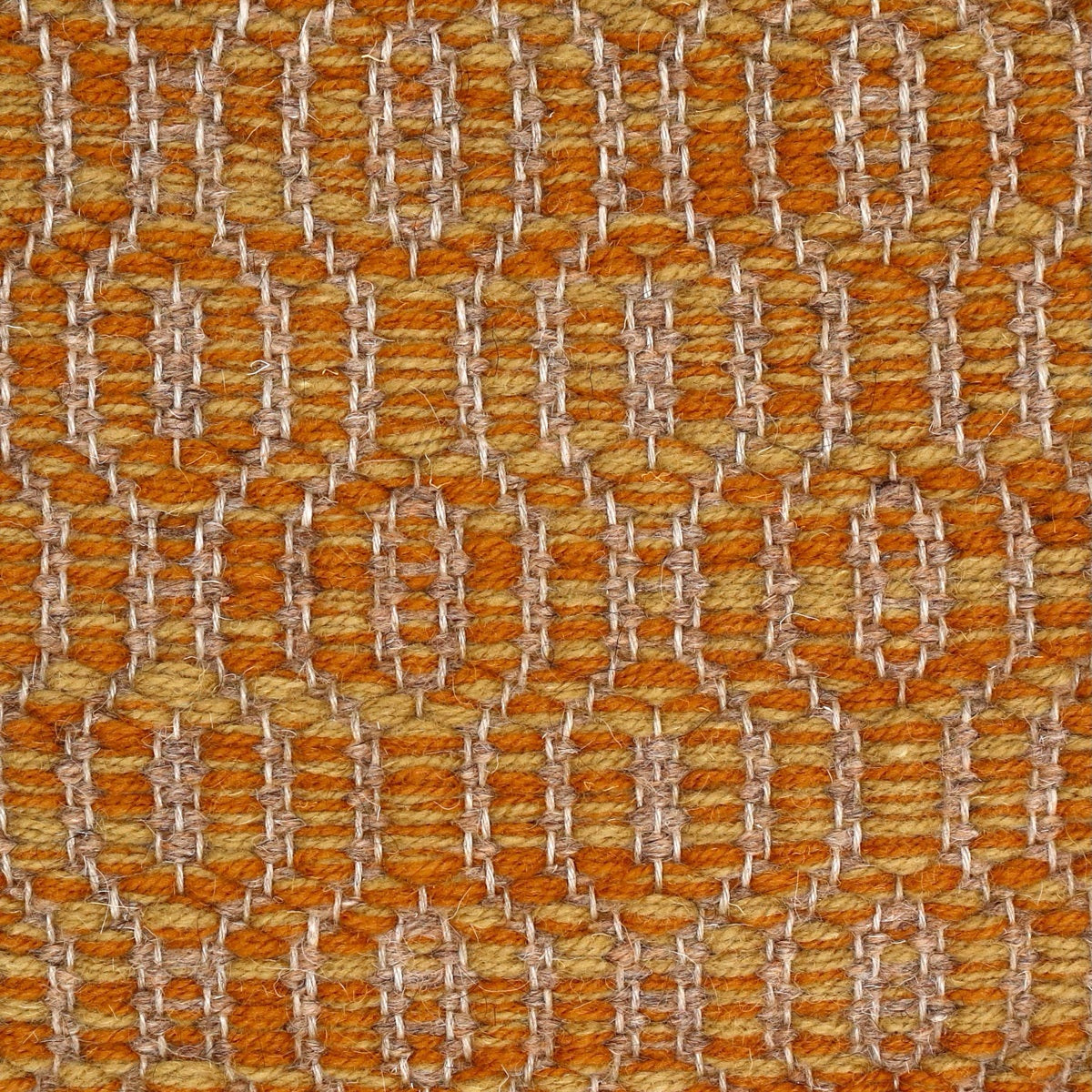 <p>Soft Dual Diamond Twill, main mustard mix CH018, 6004, inside beige 02, on the natural yarn</p>