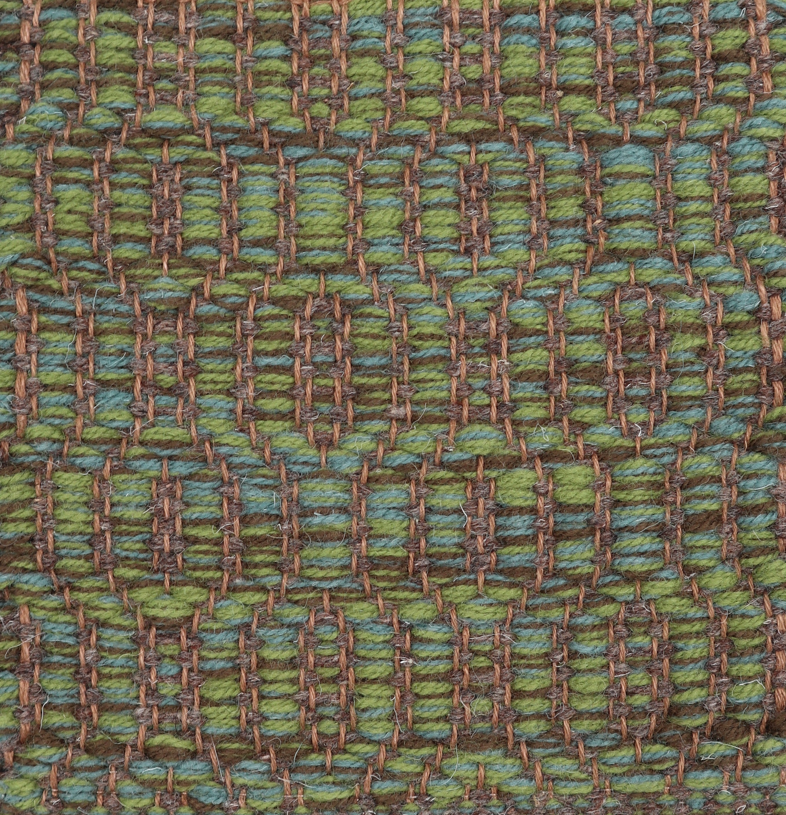 <p><img>Soft Dual Dimond Twill, main green blue mix CH3424, CH015, CH4326, inside brown 17, warp - brown linen</p>