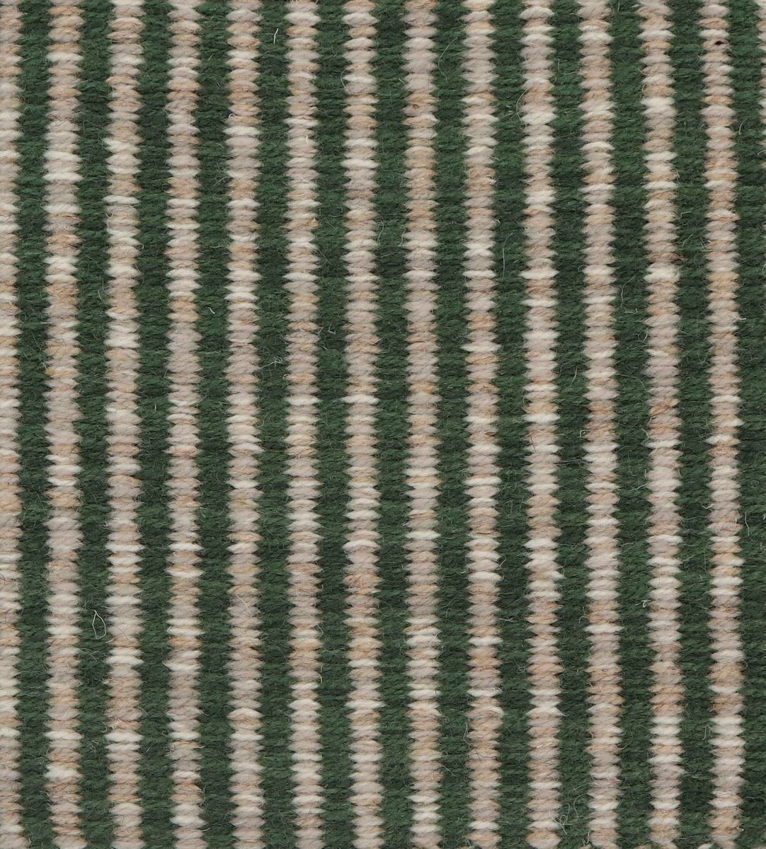 <p>Strings, main white 06, st1011, 03, 1008, ins green ch017, 4011 on the brown yarn</p>