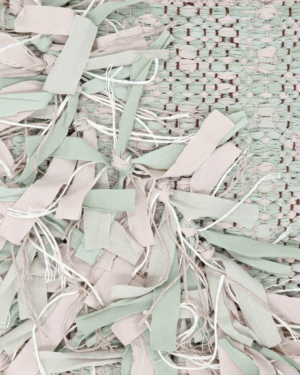 <p><meta charset="UTF-8"><a id="fancybox-right"></a><span id="fancybox-right-ico" class="fancy-ico"></span></p>
<div class="fancybox-title-inside" id="fancybox-title"></div>
<div class="fancybox-title-inside">
<div id="fancybox-title" class="fancybox-title-inside">
<meta charset="UTF-8">
<span>TUVA created by Maja Johansson Starander, MINT 1, main green 470, 469, ins. grey 130, 128, Rya in Cotton 1) 470, 469, 130; 2) 130,128, with natural an white linen</span><br>
</div>
<br>
</div>