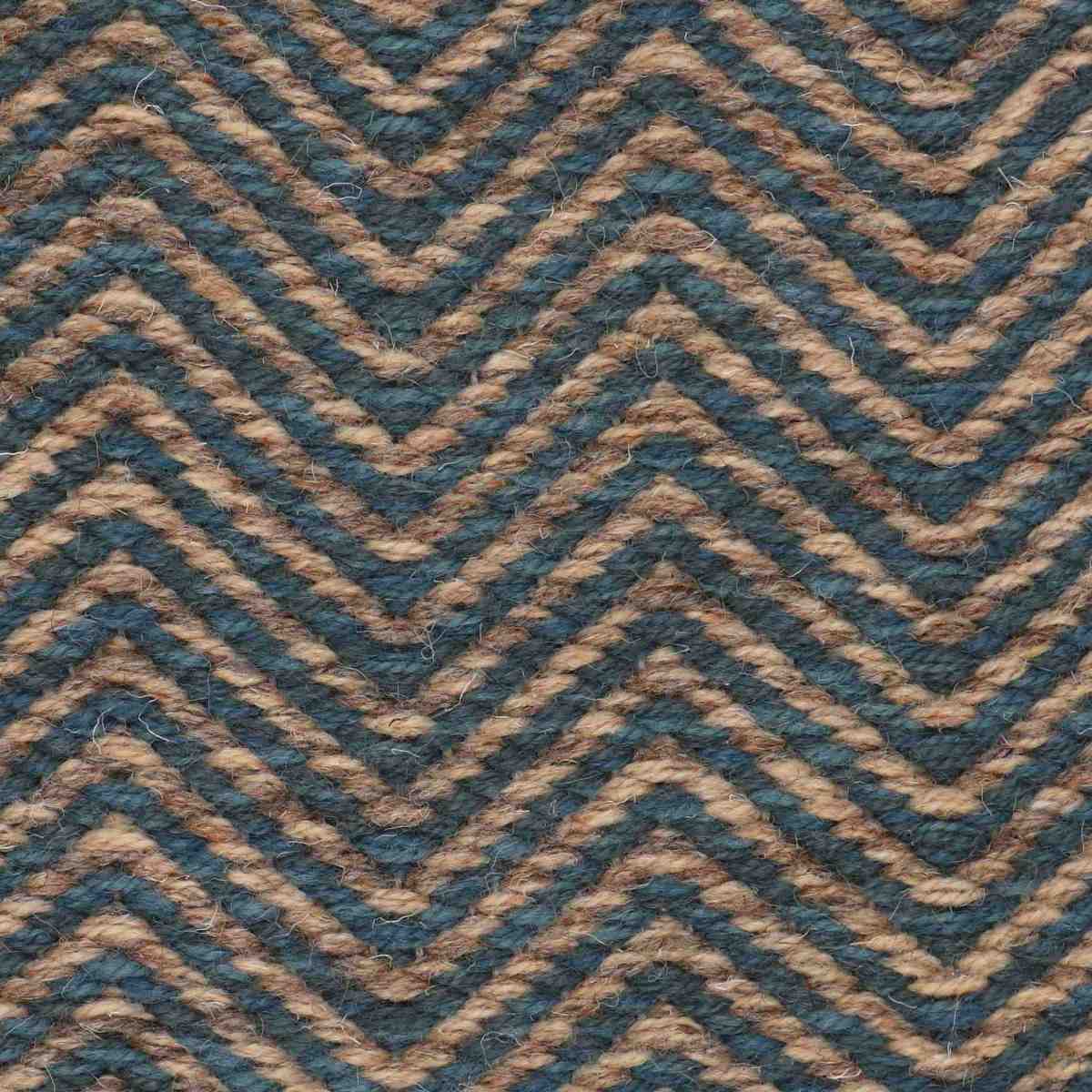 <p>Tweeds, beige mix 02,03,11, blue mix 504, 8602, 8603 on the natural yarn</p>