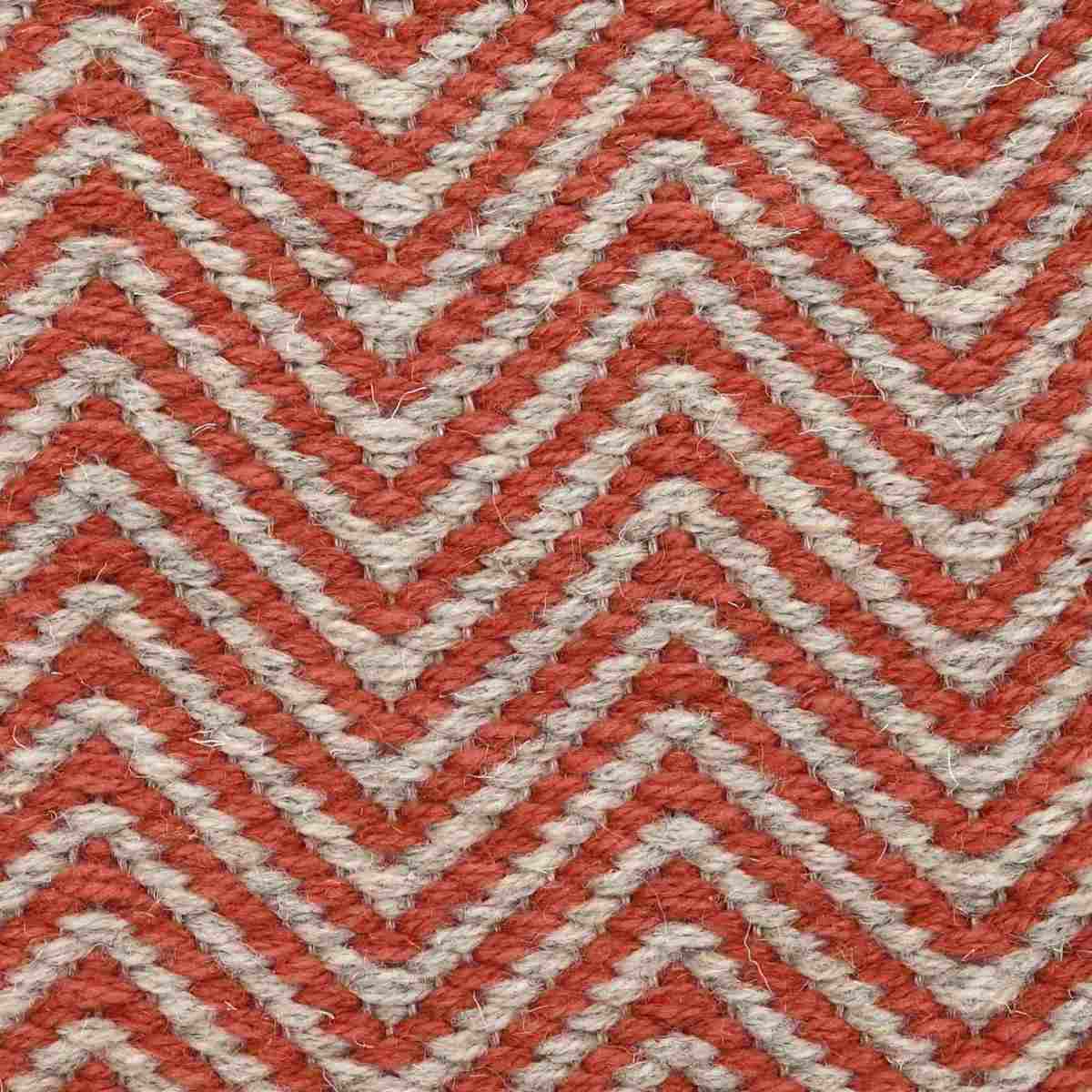 <p>Tweeds, row 1 - coral mix 8119, 8186,  row 2 - beige 12 on the natural yarn</p>