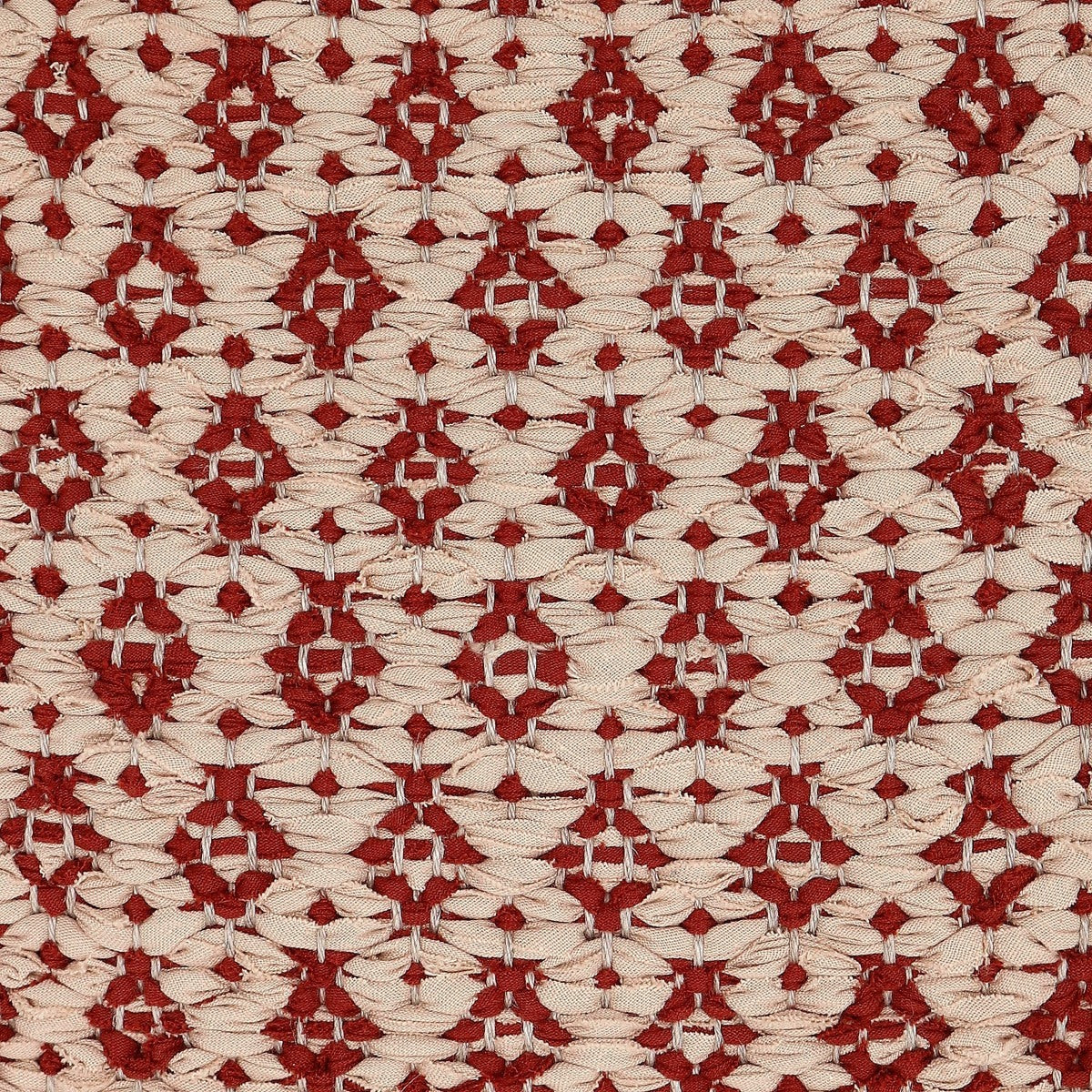 <p>Ukrainian Flower, main beige 221, inside rust 376 on the natural yarn</p>