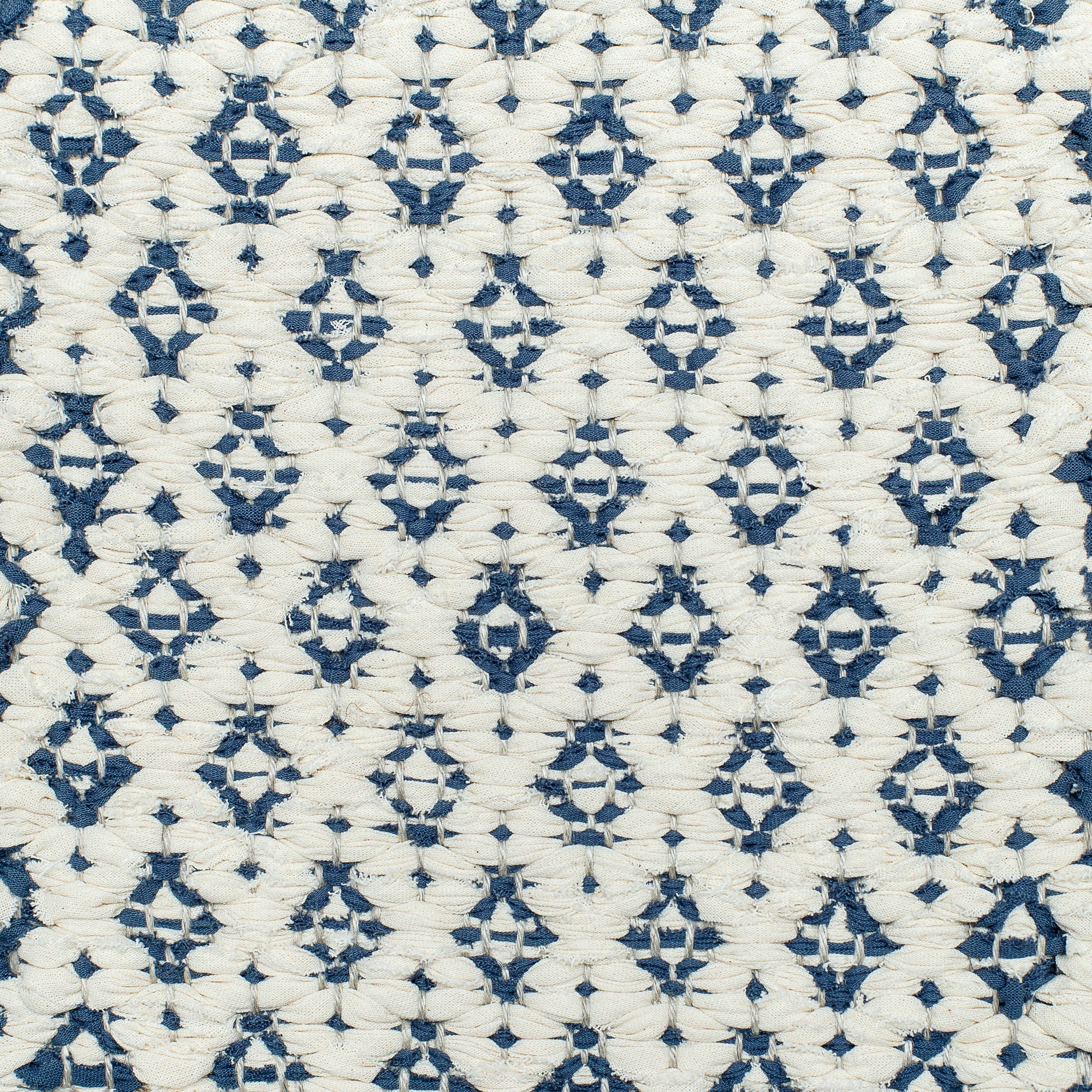 <p>Ukrainian Flower, main white 104, inside blue 169 on the natural yarn</p>